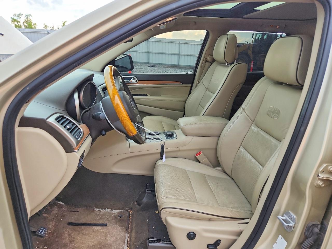 2011 Jeep Grand Cherokee Overland Gold vin: 1J4RR6GT5BC713066