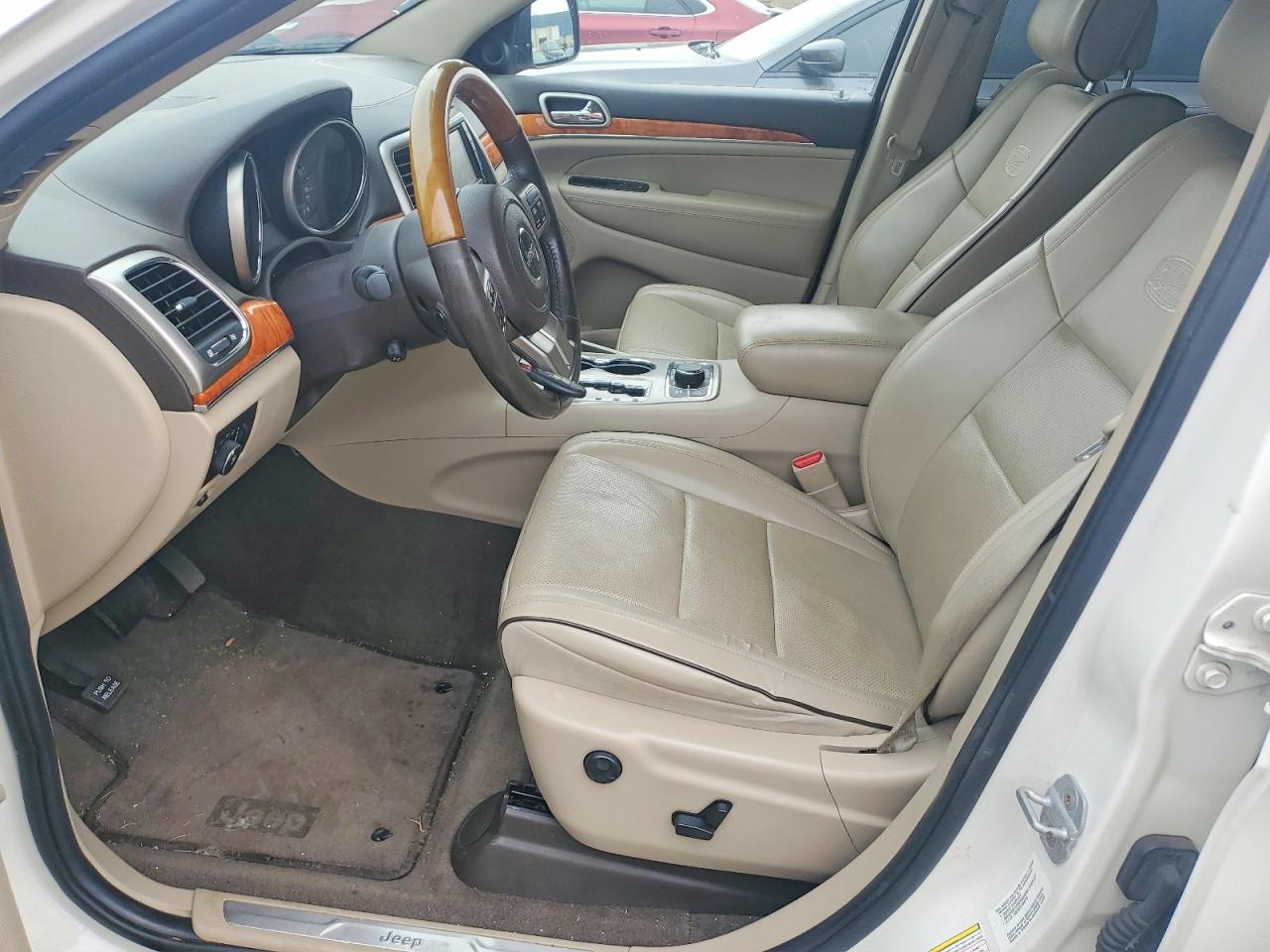 2011 Jeep Grand Cherokee Overland White vin: 1J4RR6GT6BC551707