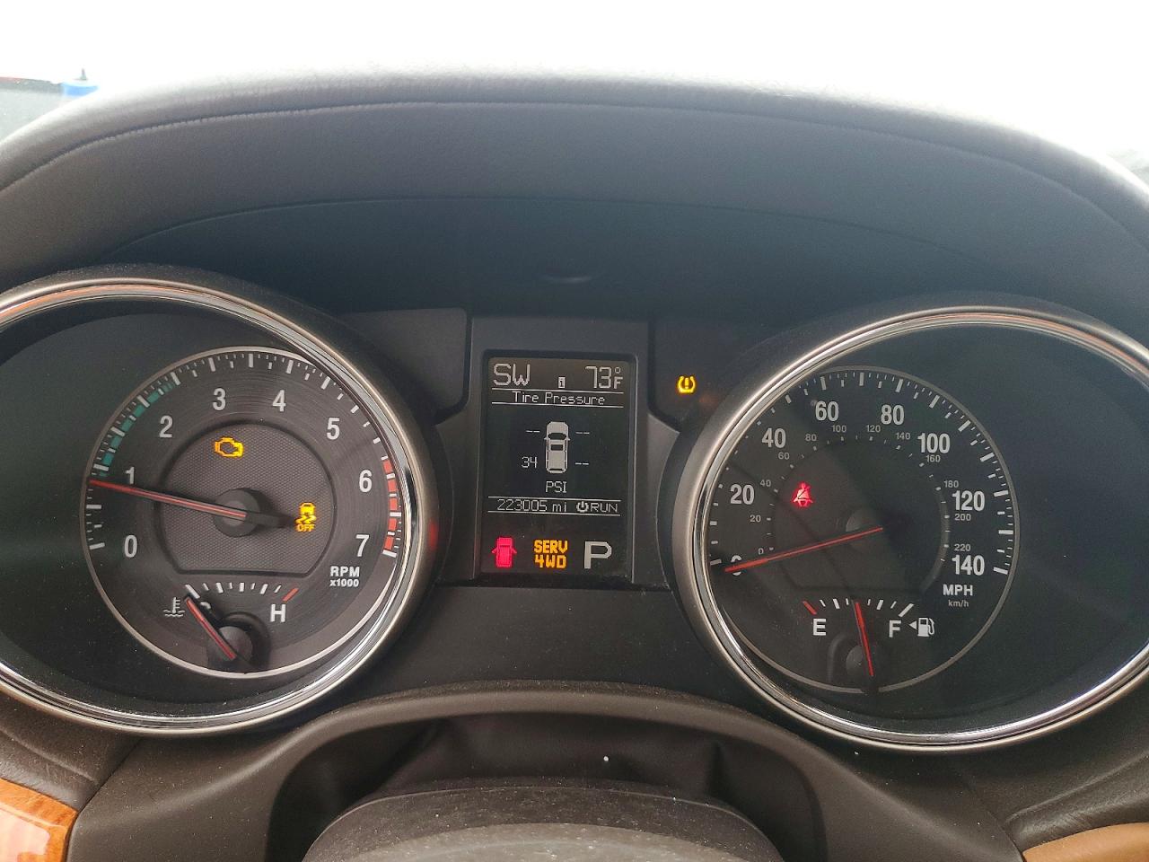 2011 Jeep Grand Cherokee Overland White vin: 1J4RR6GT6BC551707