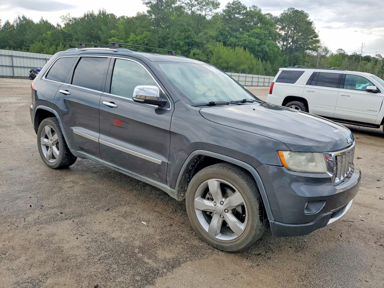 2011 Jeep Grand Cherokee Overland Gray vin: 1J4RR6GT6BC606009