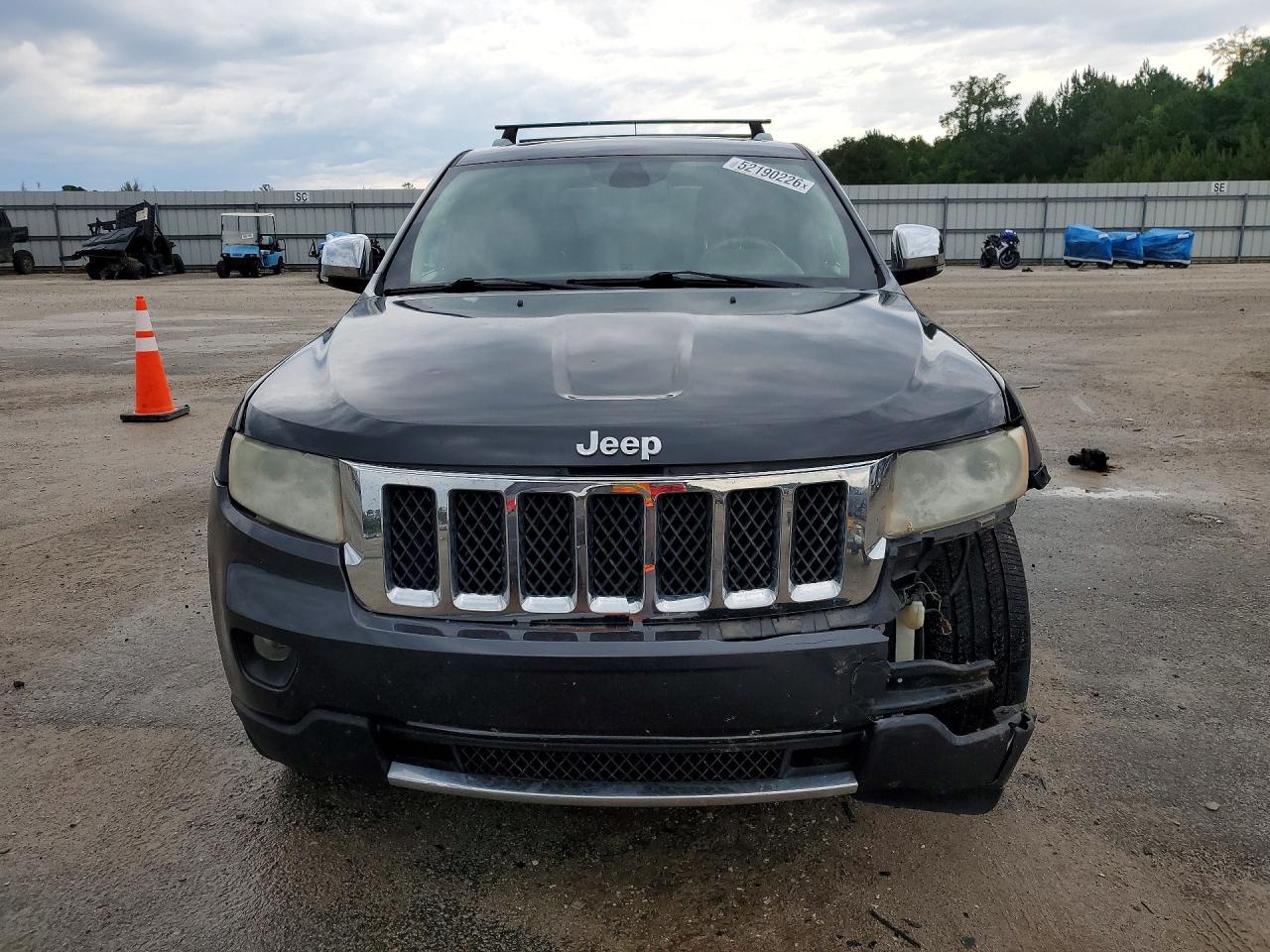 2011 Jeep Grand Cherokee Overland Gray vin: 1J4RR6GT6BC606009