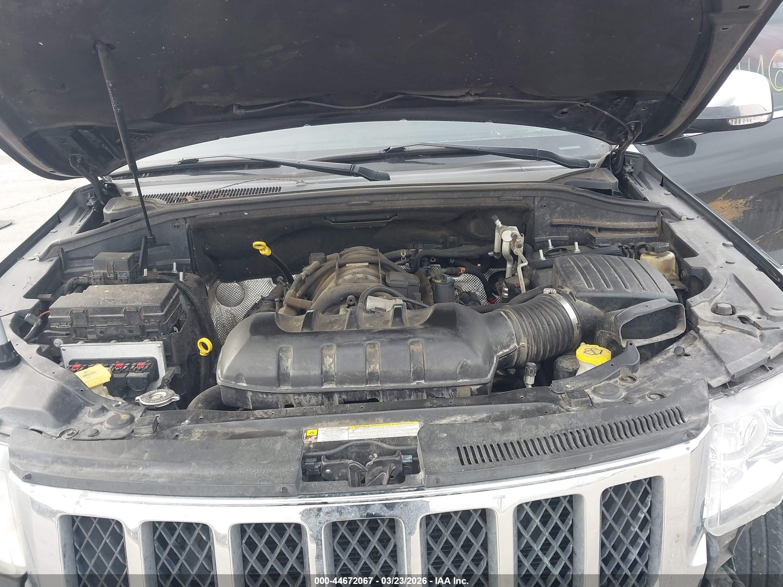 2011 Jeep Grand Cherokee Overland Black vin: 1J4RR6GT7BC586904