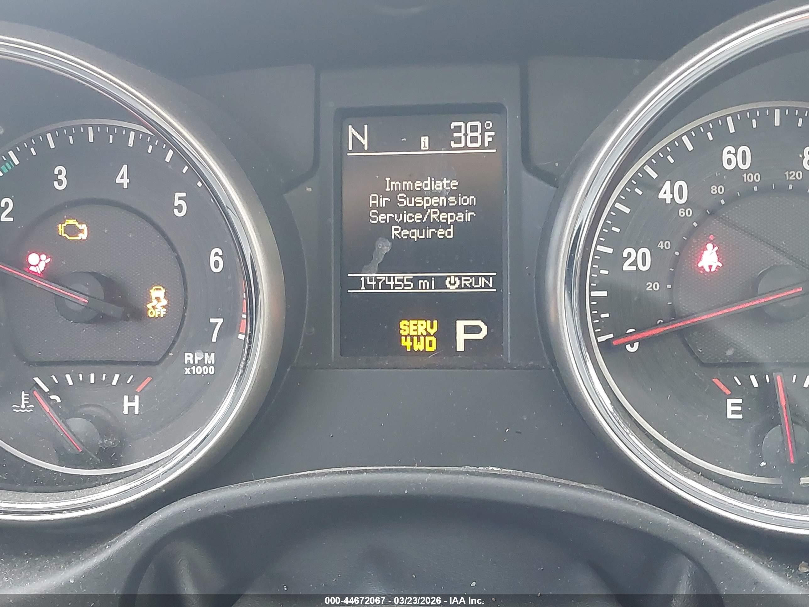 2011 Jeep Grand Cherokee Overland Black vin: 1J4RR6GT7BC586904