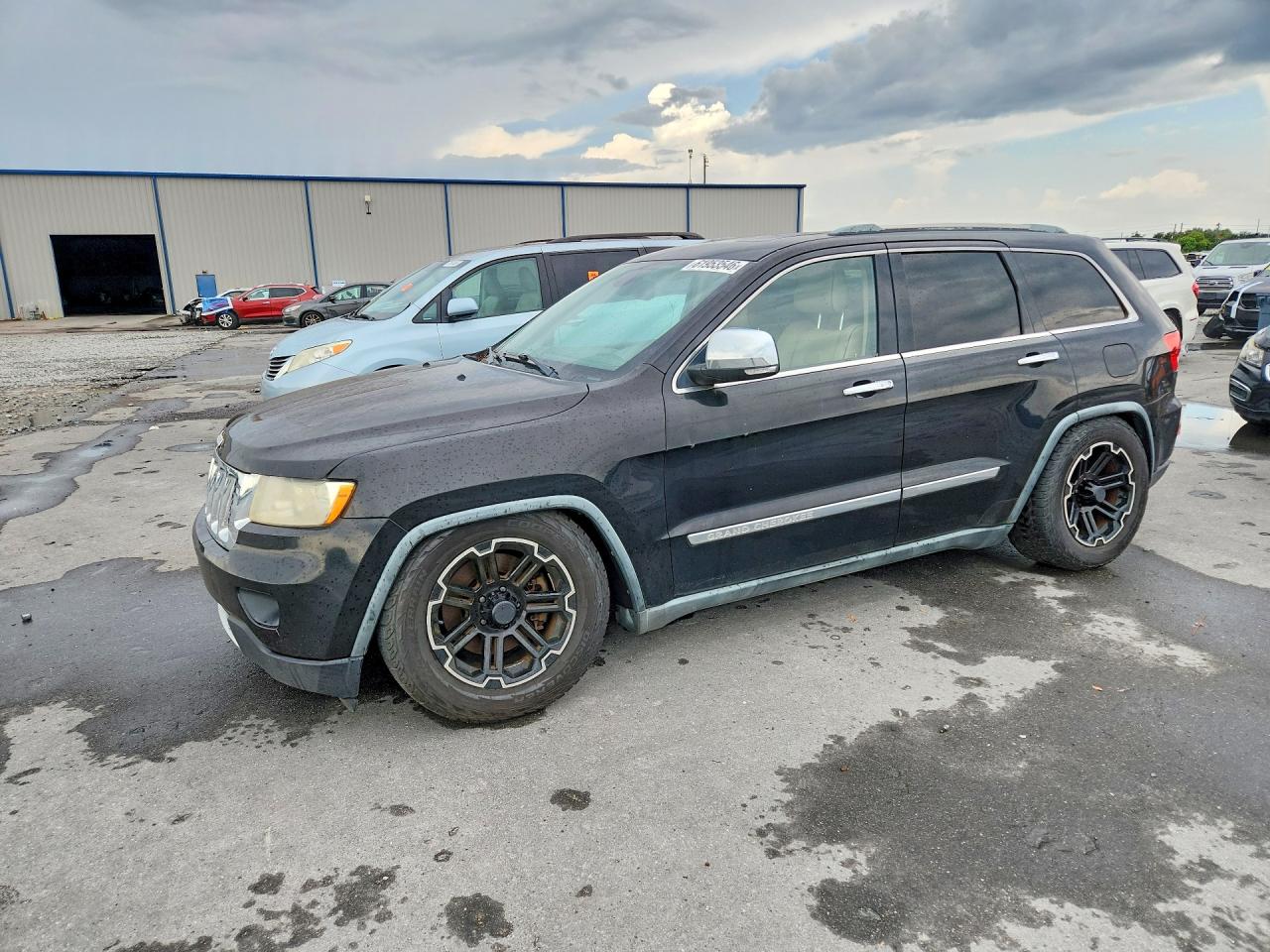 2011 Jeep Grand Cherokee Overland Black vin: 1J4RR6GT7BC606830