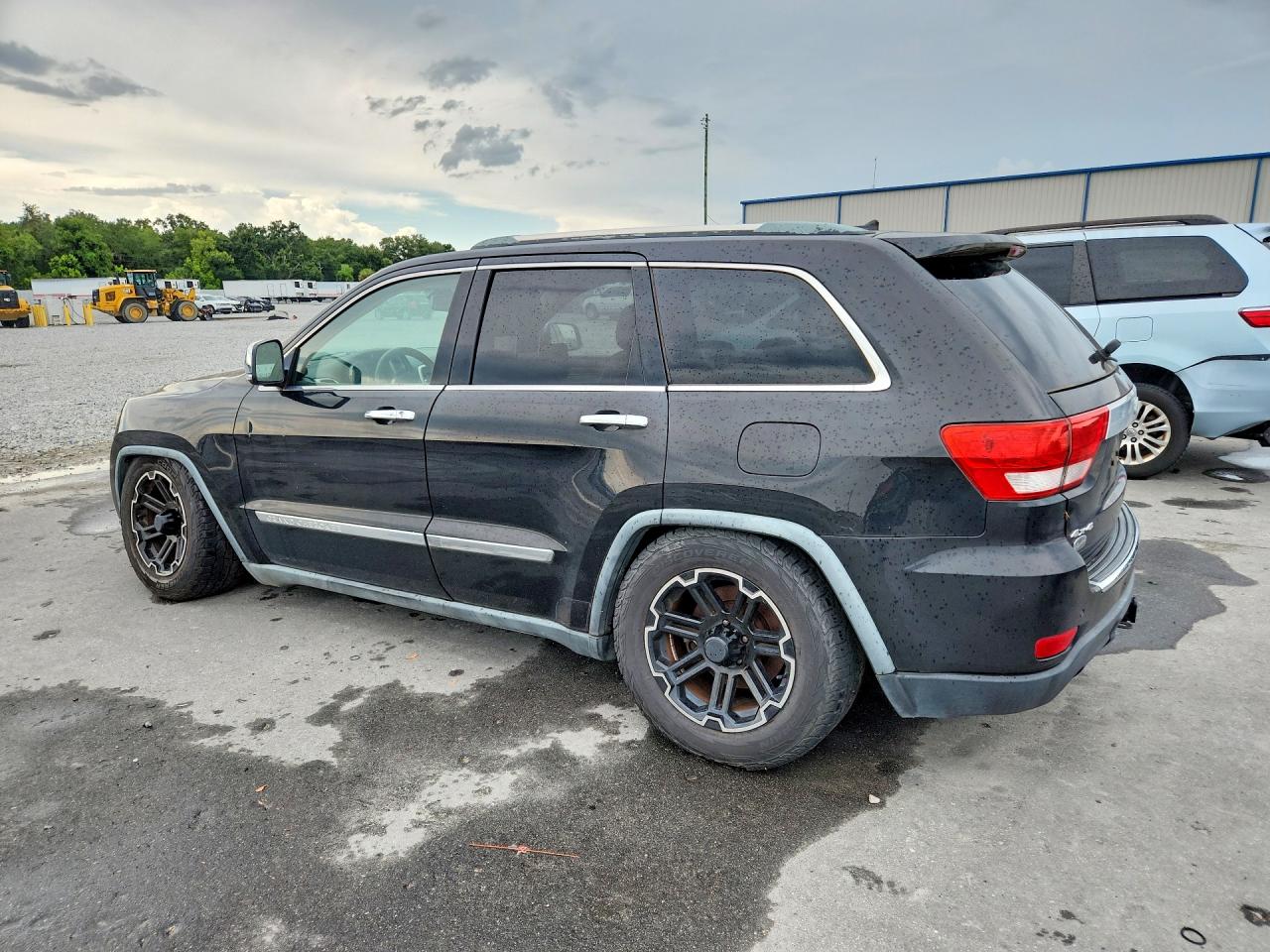 2011 Jeep Grand Cherokee Overland Black vin: 1J4RR6GT7BC606830
