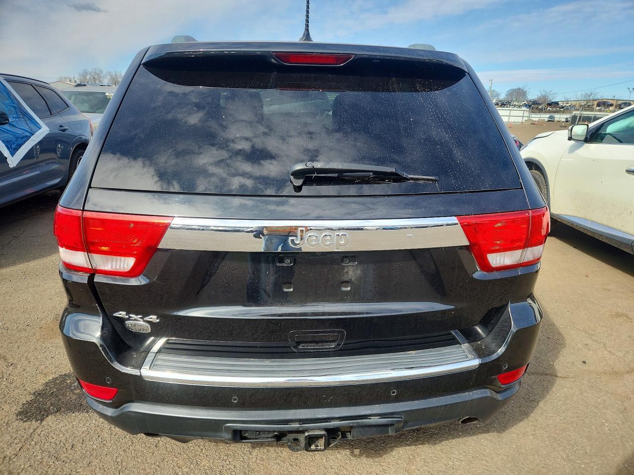 2011 Jeep Grand Cherokee Overland Black vin: 1J4RR6GT7BC613146
