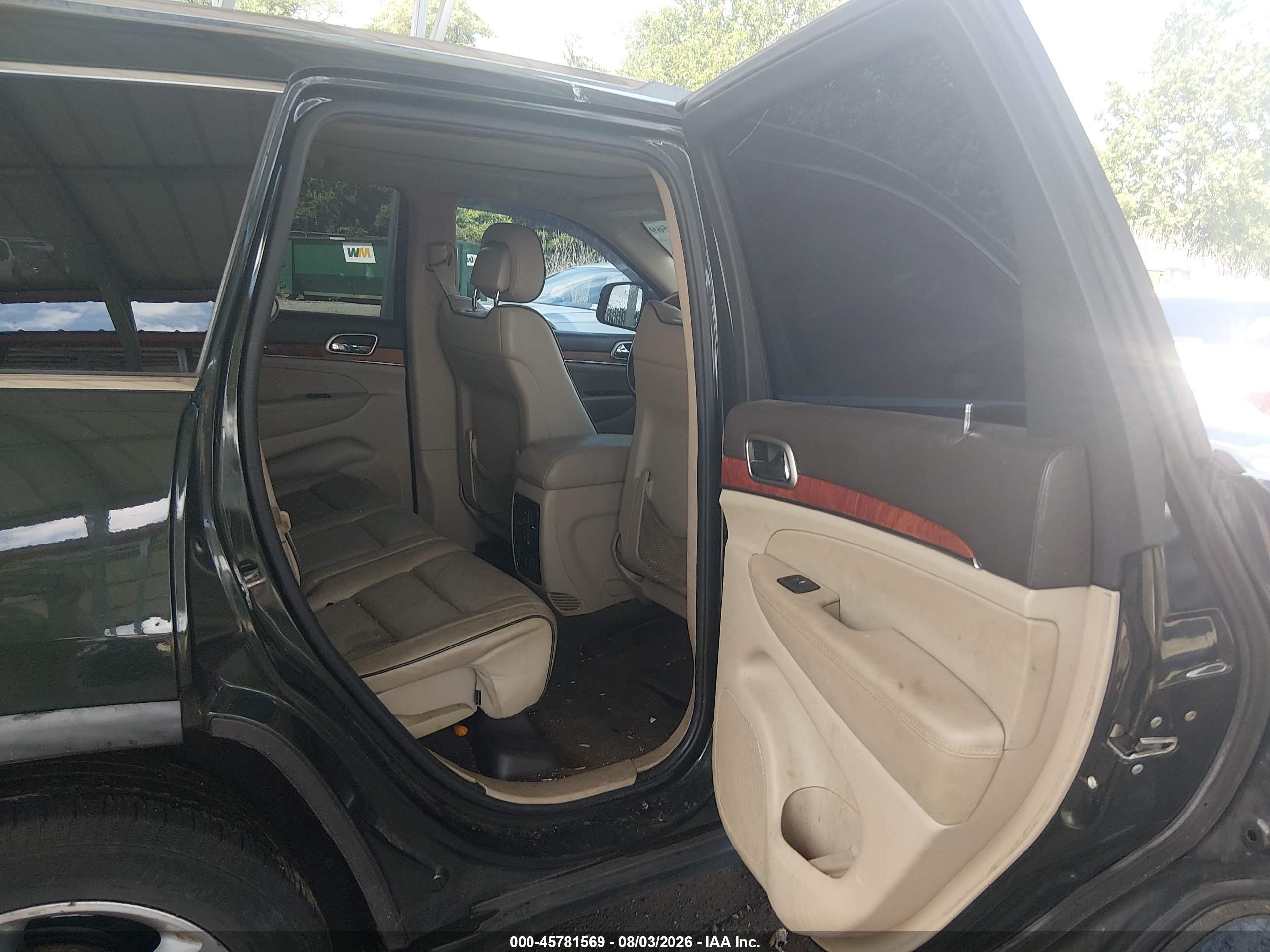 2011 Jeep Grand Cherokee Overland Зеленый vin: 1J4RR6GT8BC606013