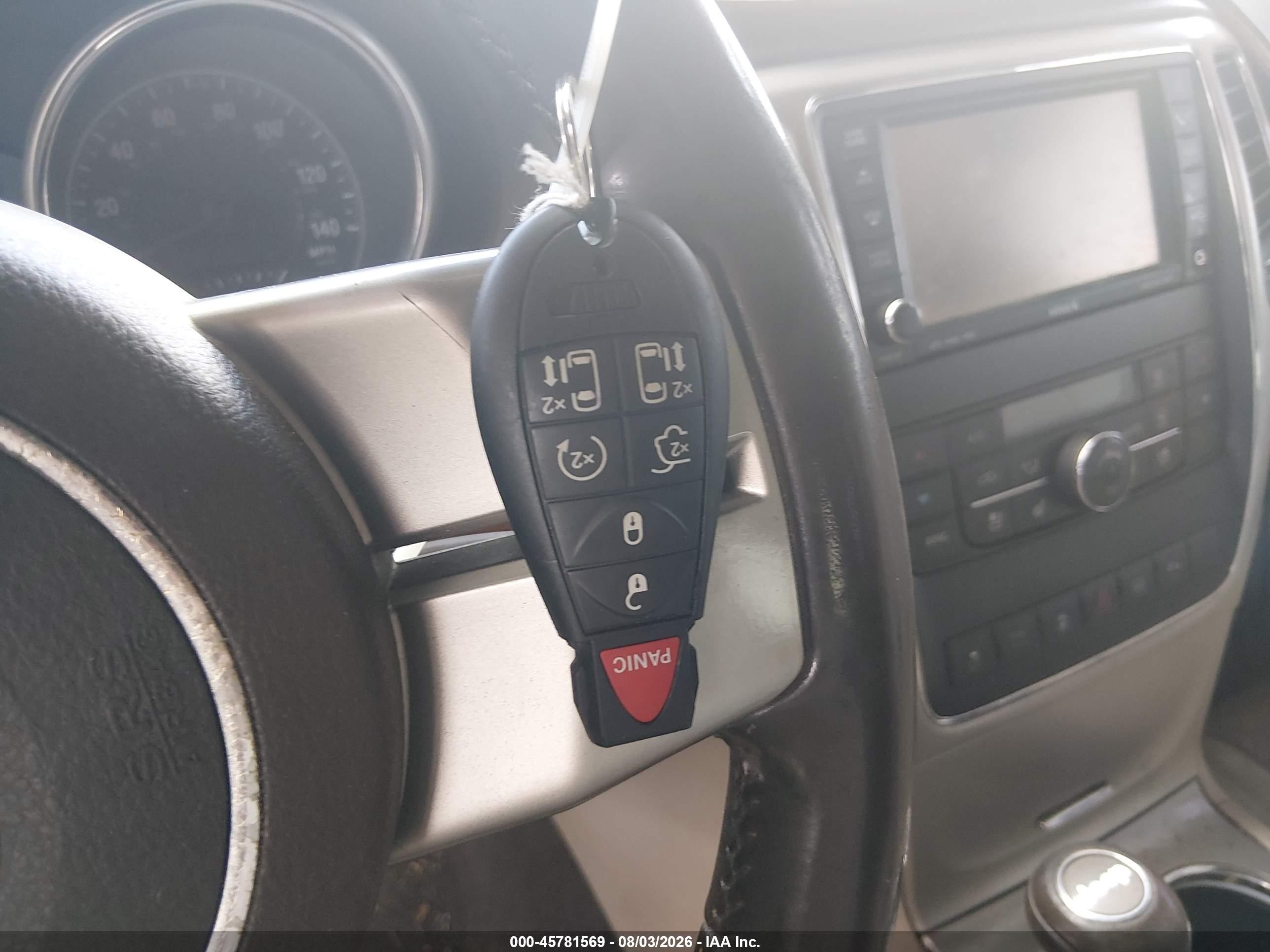 2011 Jeep Grand Cherokee Overland Зеленый vin: 1J4RR6GT8BC606013
