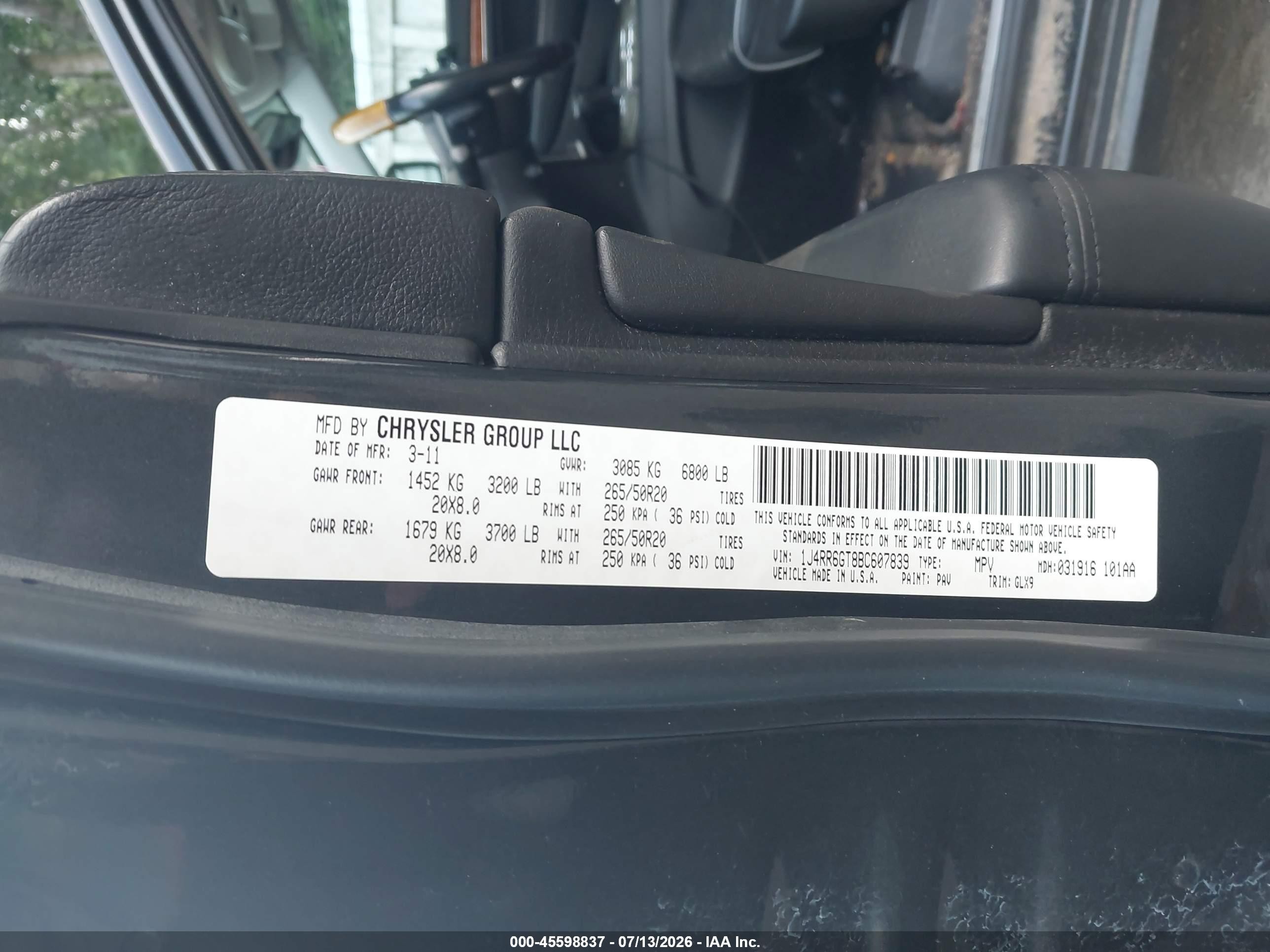 2011 Jeep Grand Cherokee Overland Gray vin: 1J4RR6GT8BC607839