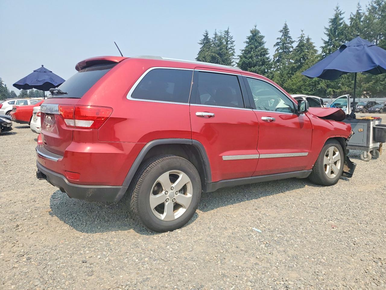 2011 Jeep Grand Cherokee Overland Red vin: 1J4RR6GT8BC628965