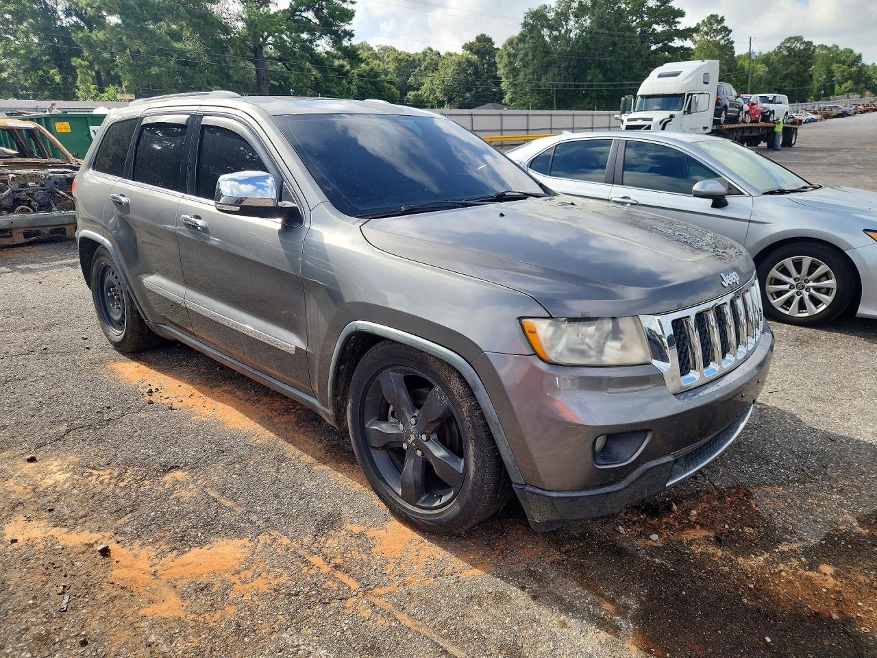2011 Jeep Grand Cherokee Overland Gray vin: 1J4RR6GT9BC583924