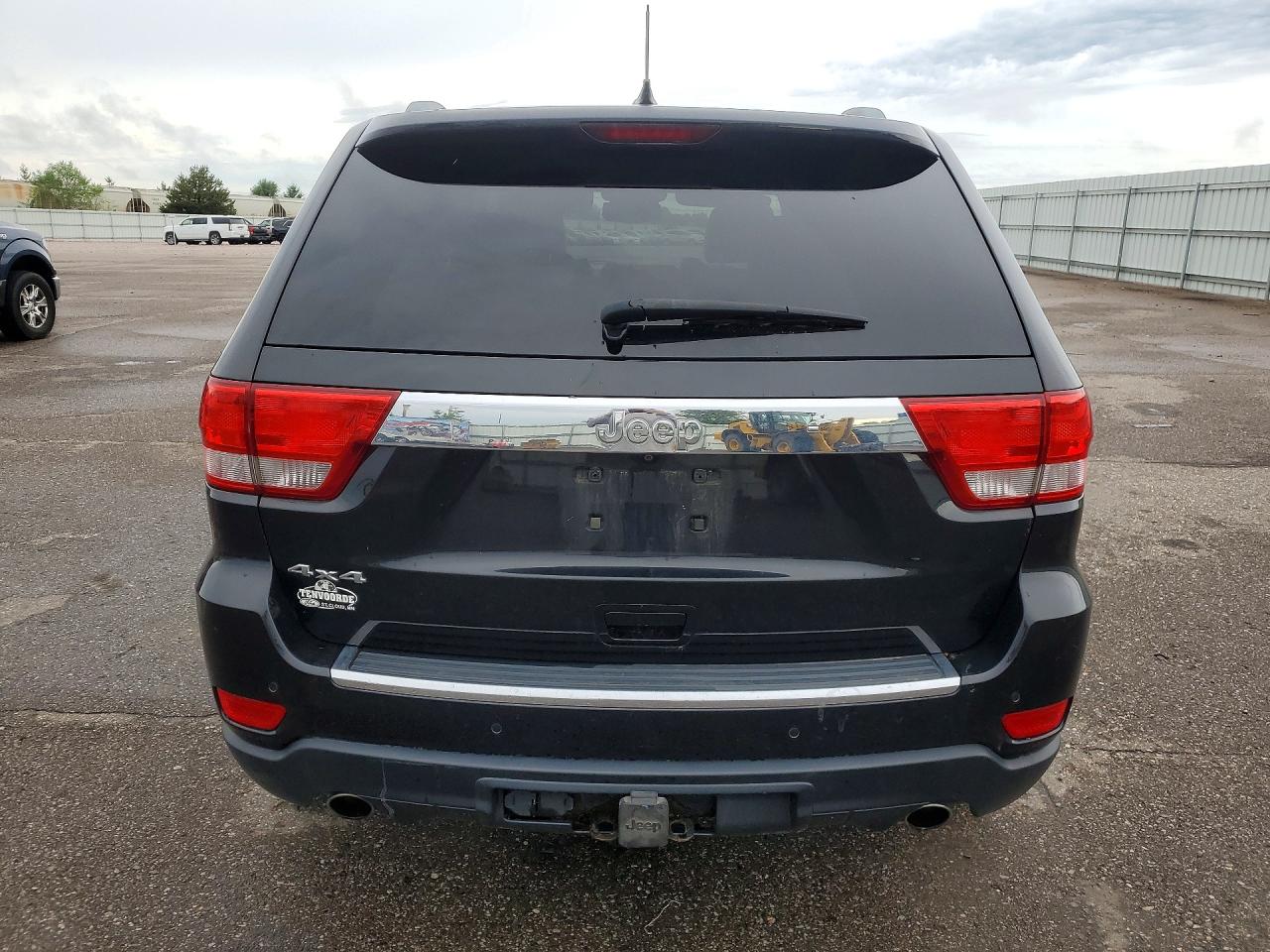 2011 Jeep Grand Cherokee Overland Black vin: 1J4RR6GTXBC646982