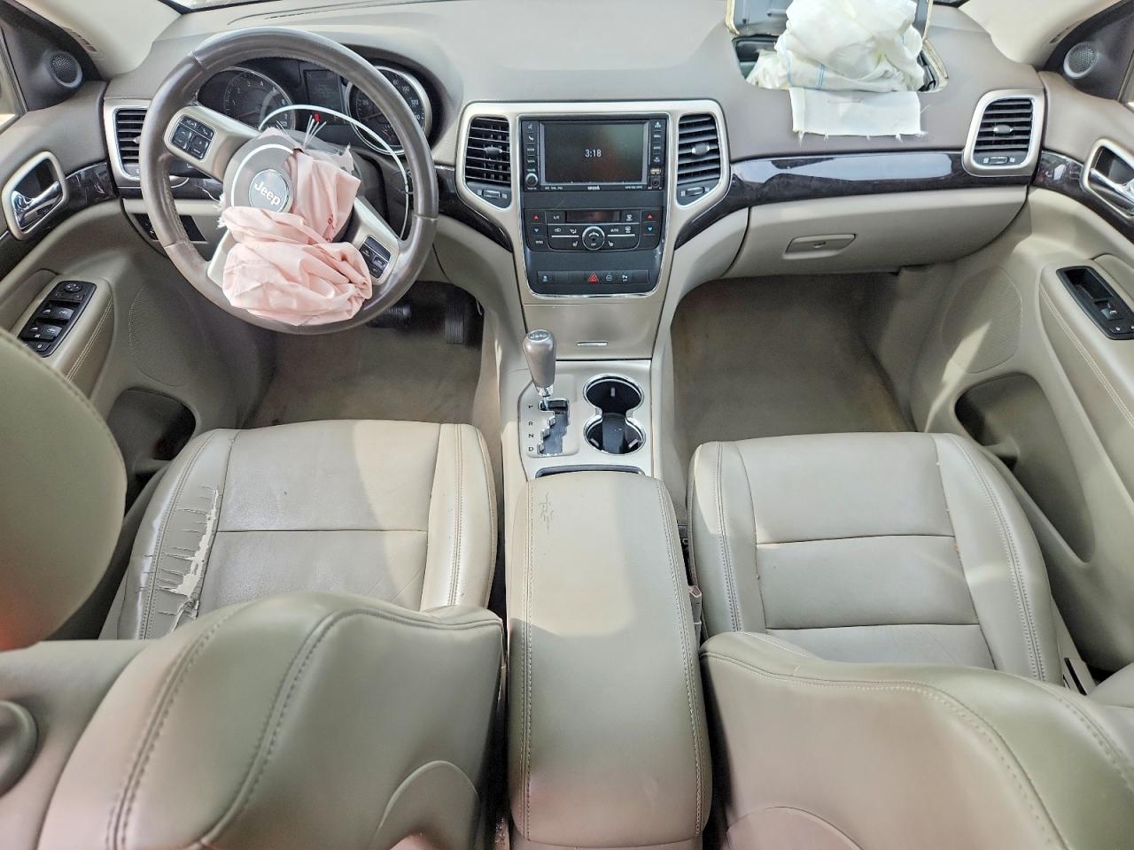 2011 Jeep Grand Cherokee Laredo Cream vin: 1J4RS4GG0BC518231