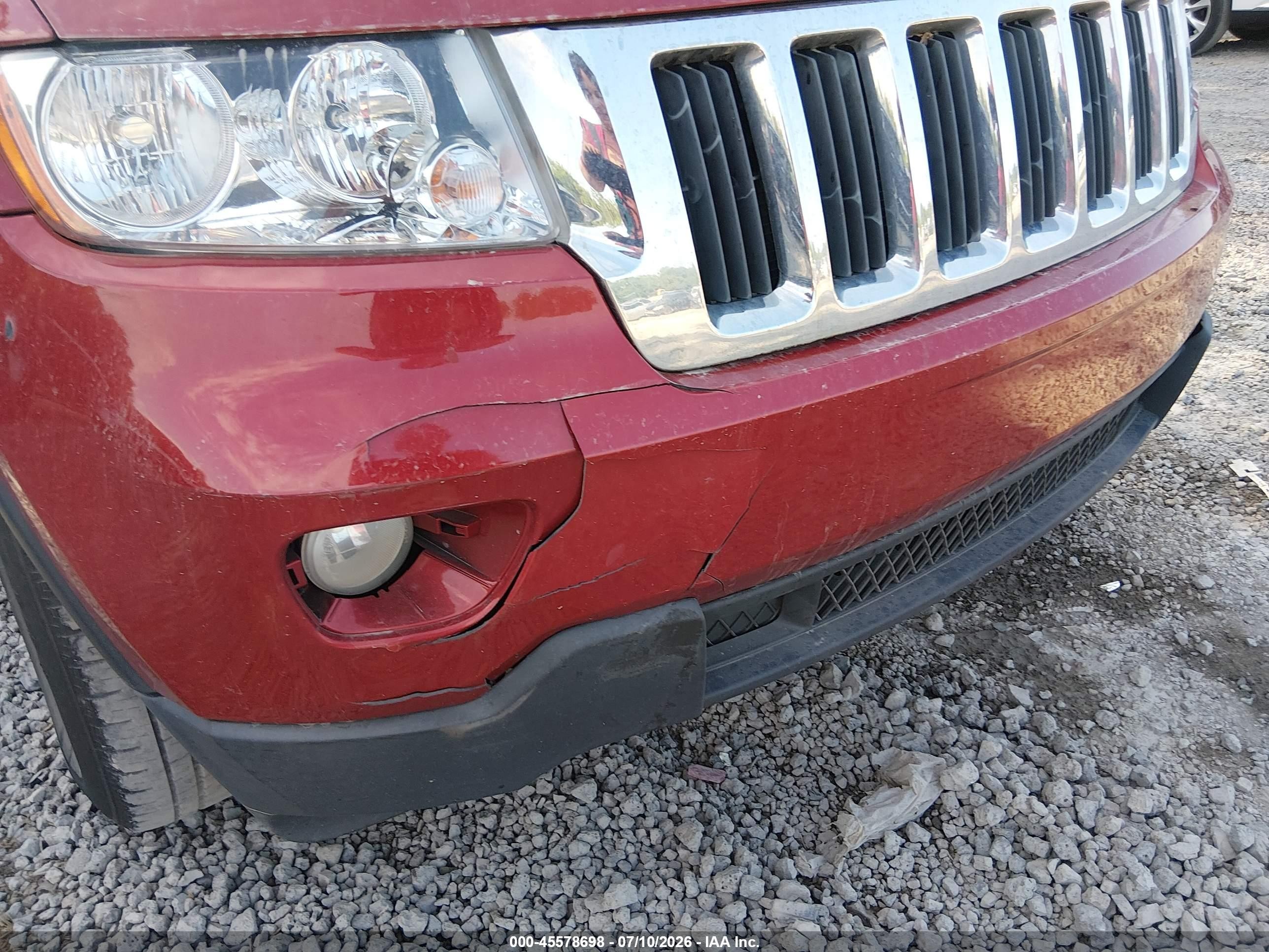 2011 Jeep Grand Cherokee Laredo Red vin: 1J4RS4GG1BC513748