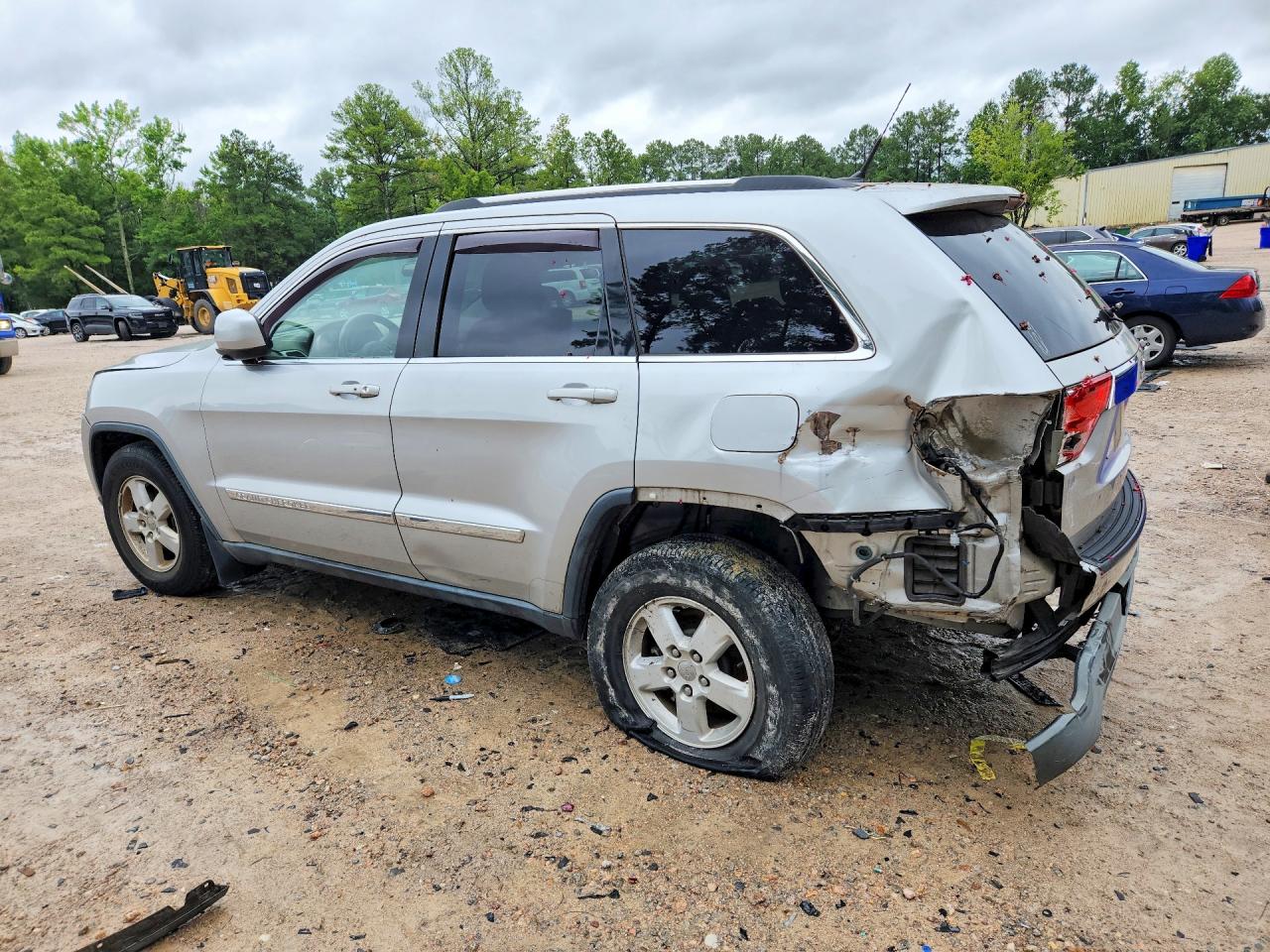 2011 Jeep Grand Cherokee Laredo Silver vin: 1J4RS4GG2BC521194