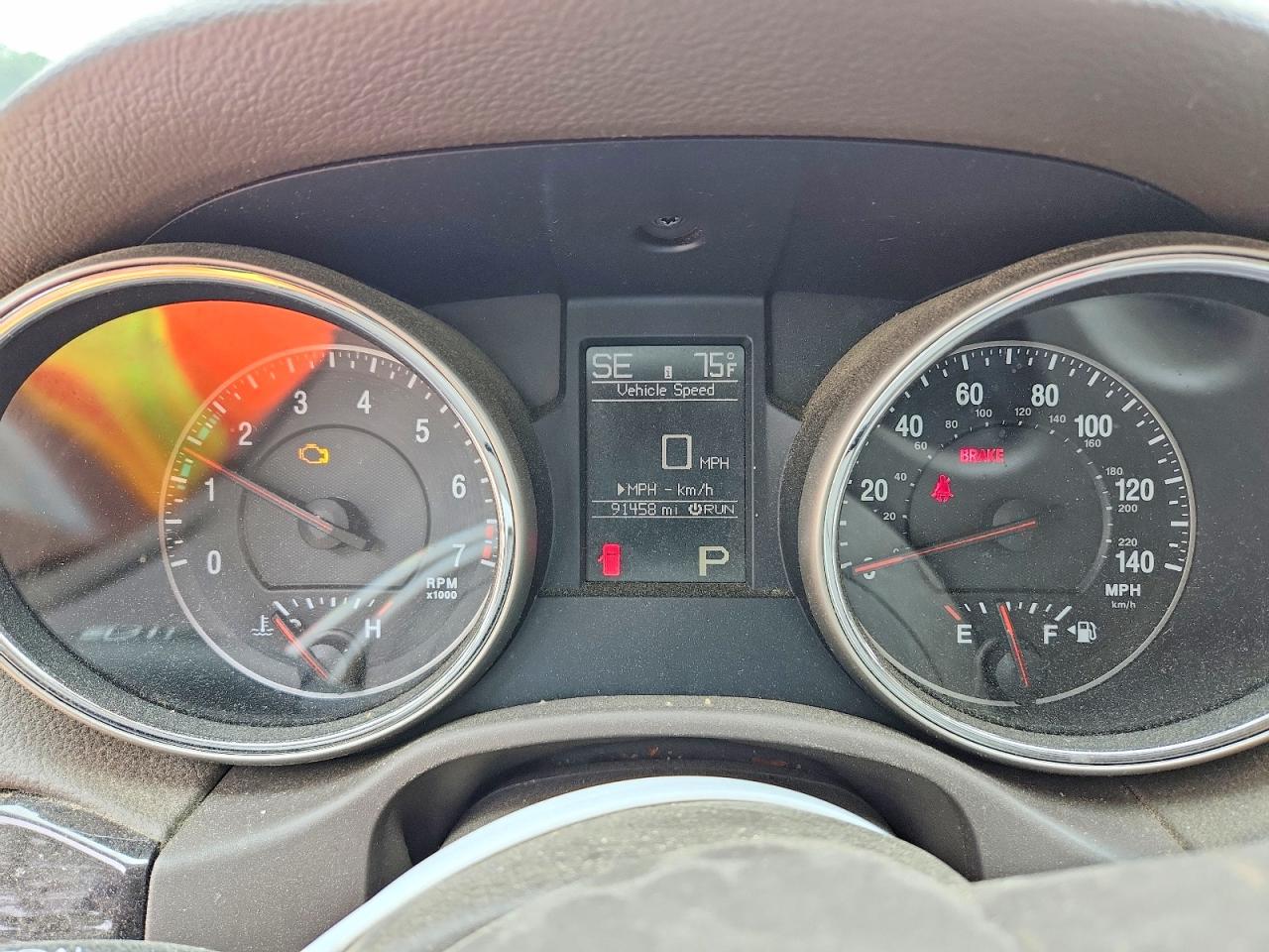 2011 Jeep Grand Cherokee Laredo Silver vin: 1J4RS4GG2BC521194