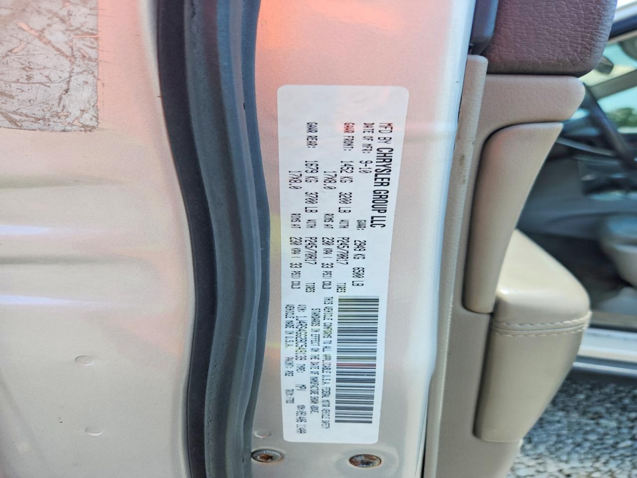 2011 Jeep Grand Cherokee Laredo Silver vin: 1J4RS4GG2BC549139