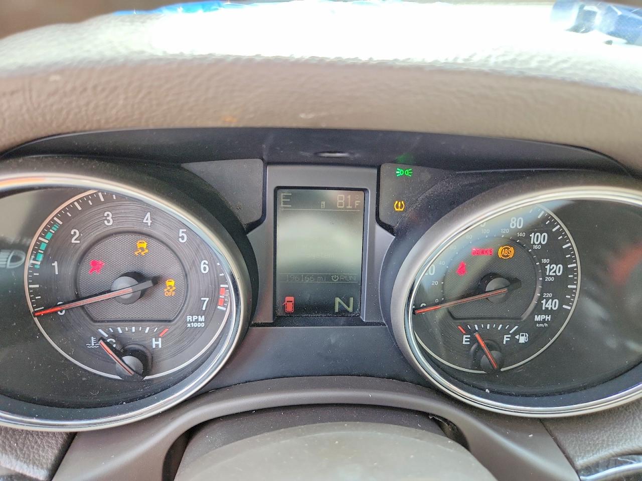 2011 Jeep Grand Cherokee Laredo White vin: 1J4RS4GG3BC532186