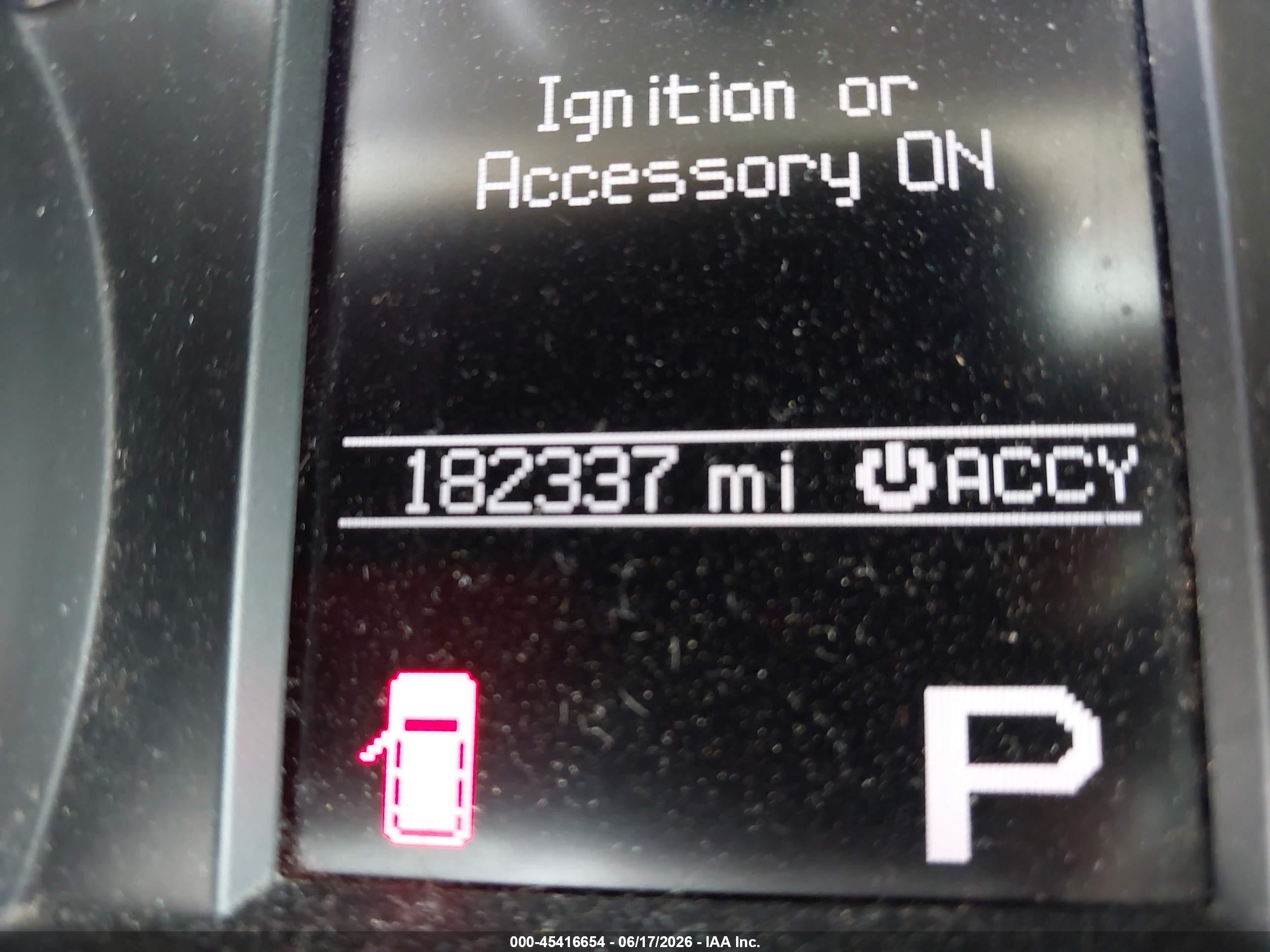 2011 Jeep Grand Cherokee Laredo Silver vin: 1J4RS4GG3BC564085