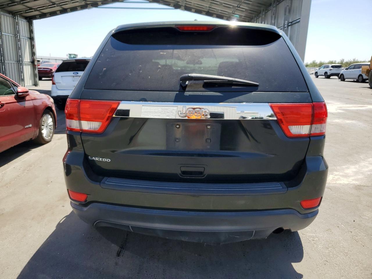2011 Jeep Grand Cherokee Laredo Green vin: 1J4RS4GG3BC659164