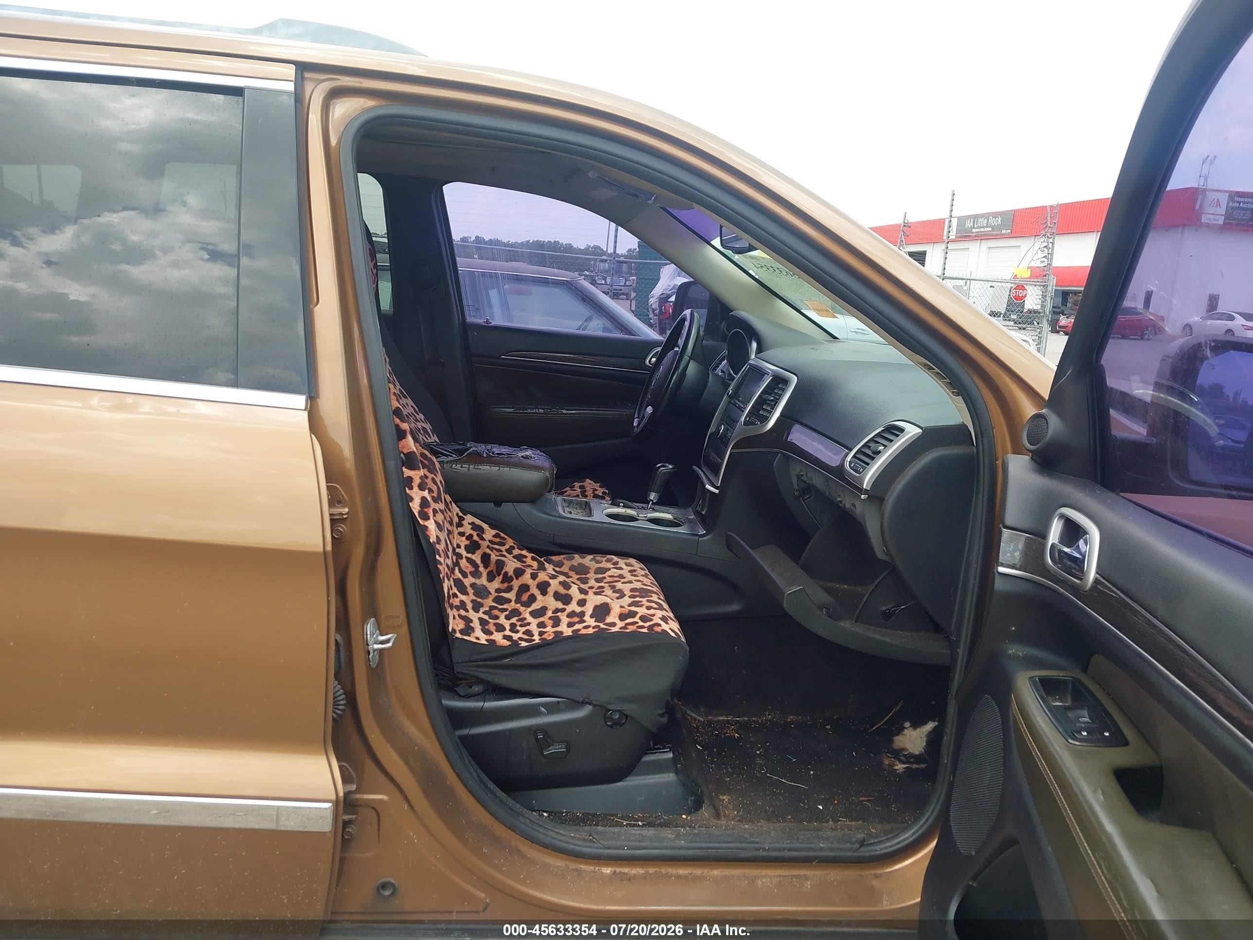 2011 Jeep Grand Cherokee Laredo Коричневый vin: 1J4RS4GG5BC676483