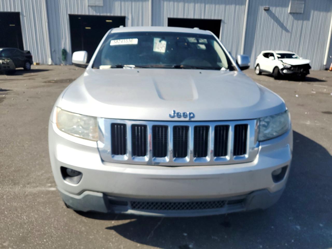 2011 Jeep Grand Cherokee Laredo Silver vin: 1J4RS4GG7BC646563