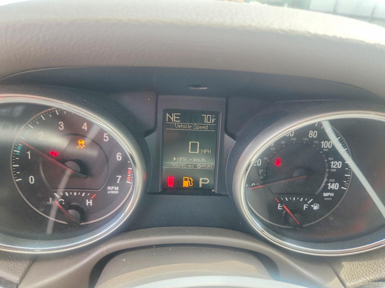 2011 Jeep Grand Cherokee Laredo Белый vin: 1J4RS4GG9BC532113