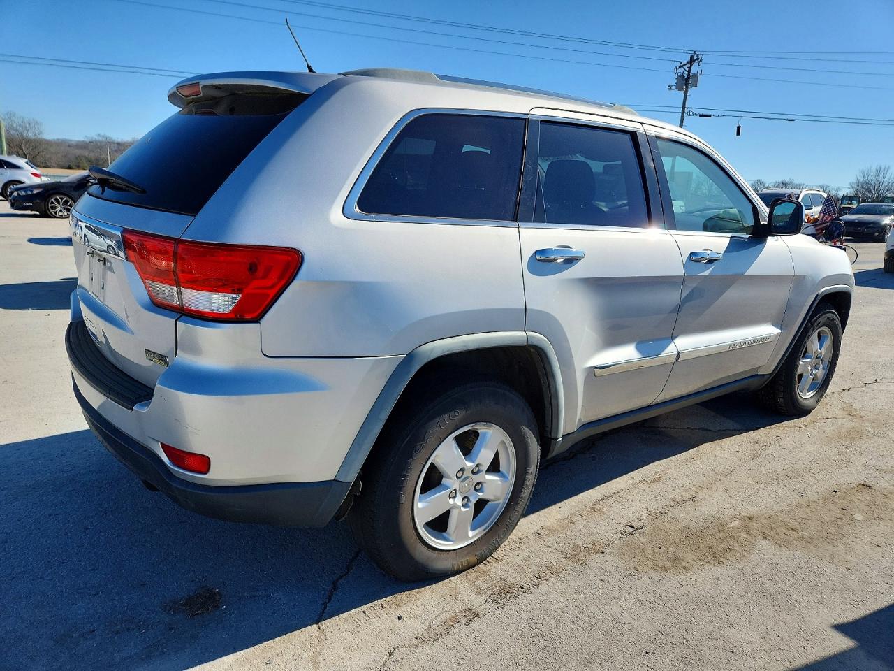 2011 Jeep Grand Cherokee Laredo Silver vin: 1J4RS4GGXBC564195