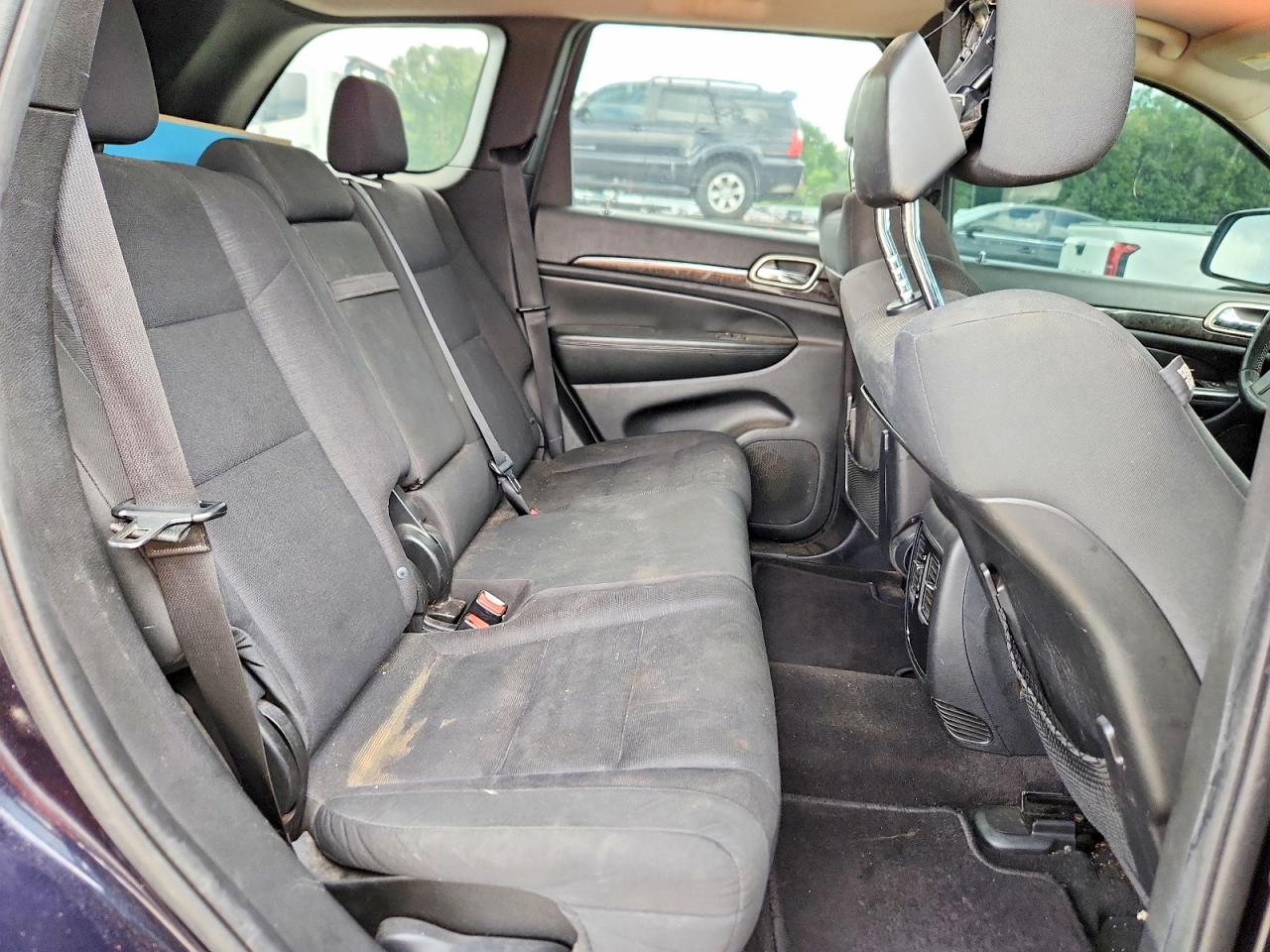 2011 Jeep Grand Cherokee Laredo Blue vin: 1J4RS4GGXBC569431
