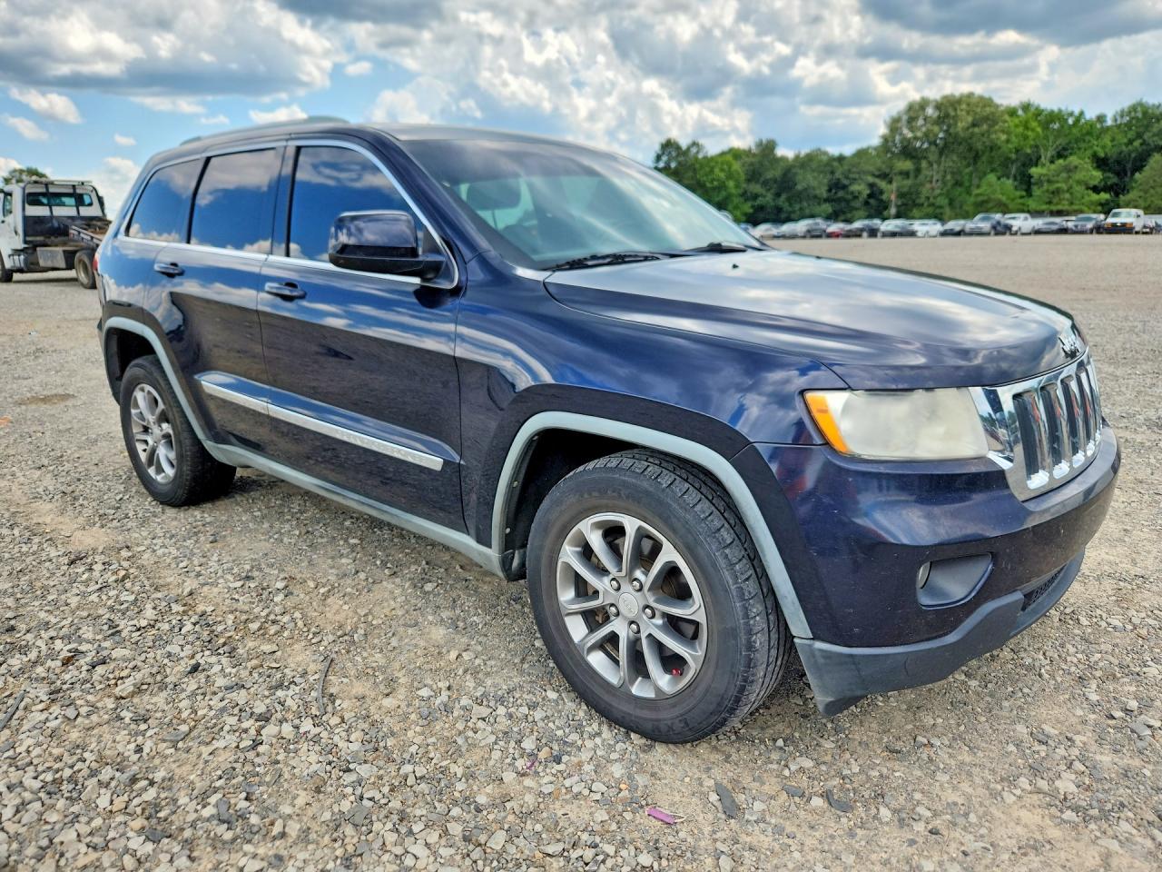 2011 Jeep Grand Cherokee Laredo Blue vin: 1J4RS4GGXBC569431
