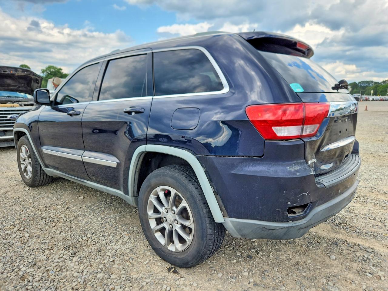 2011 Jeep Grand Cherokee Laredo Blue vin: 1J4RS4GGXBC569431