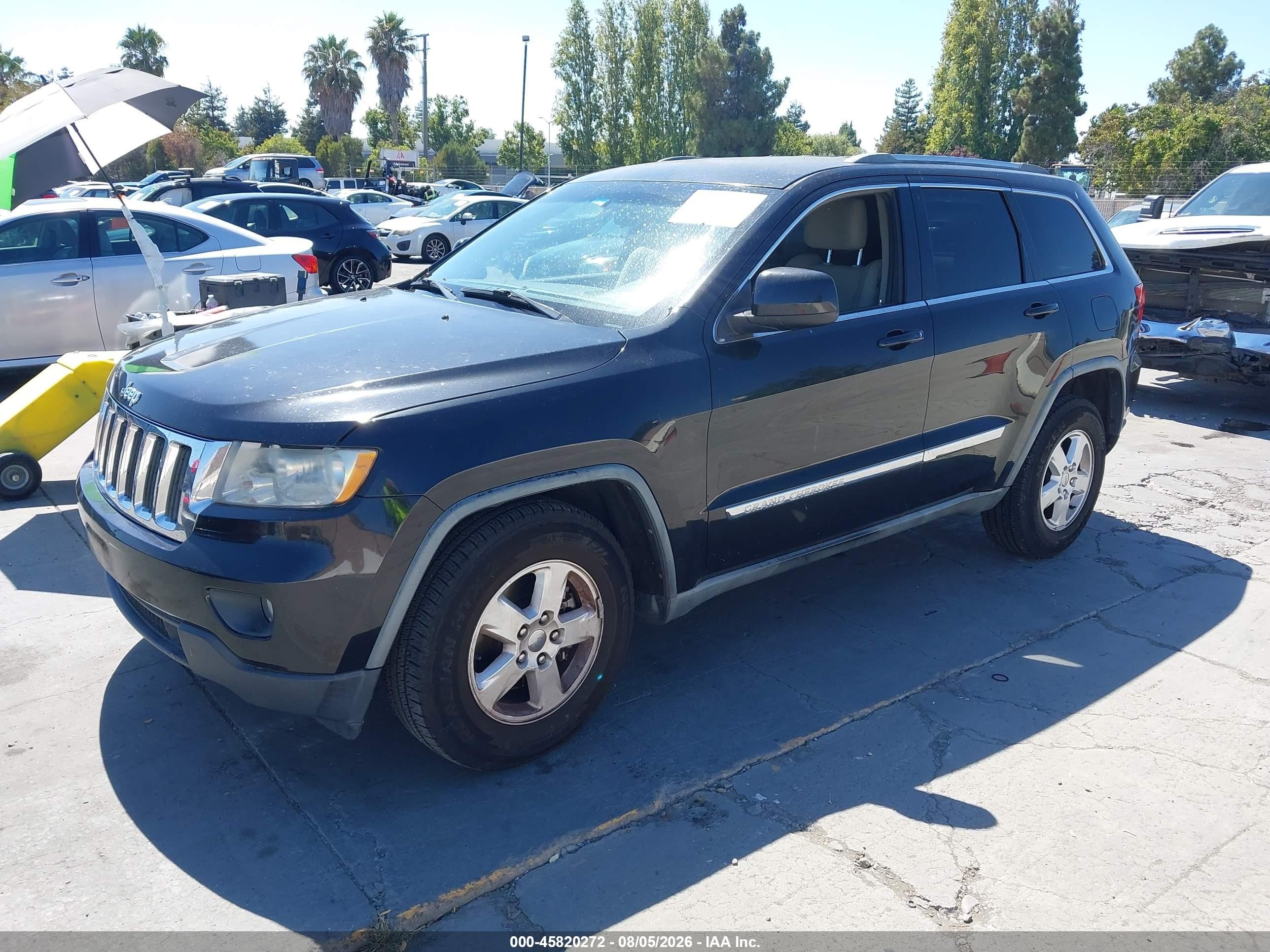 2011 Jeep Grand Cherokee Laredo Black vin: 1J4RS4GGXBC643771