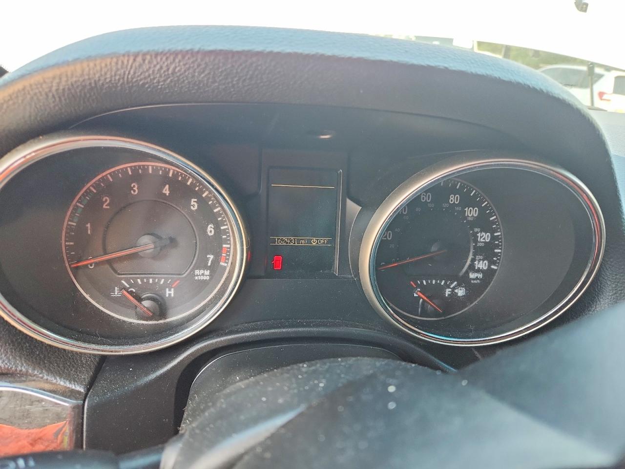 2011 Jeep Grand Cherokee Laredo Silver vin: 1J4RS4GGXBC643964