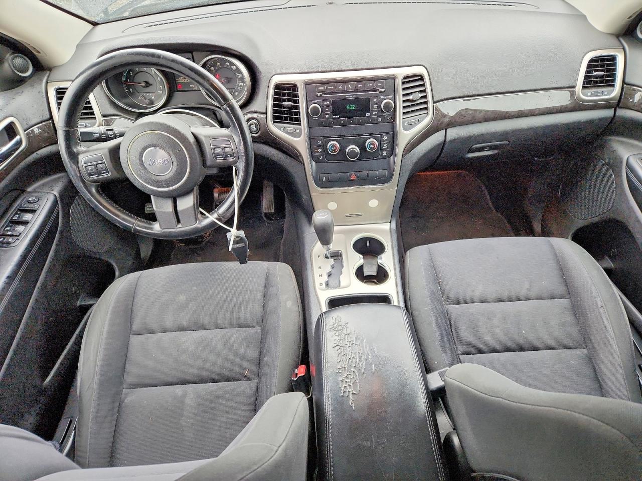 2011 Jeep Grand Cherokee Laredo Черный vin: 1J4RS4GGXBC658240