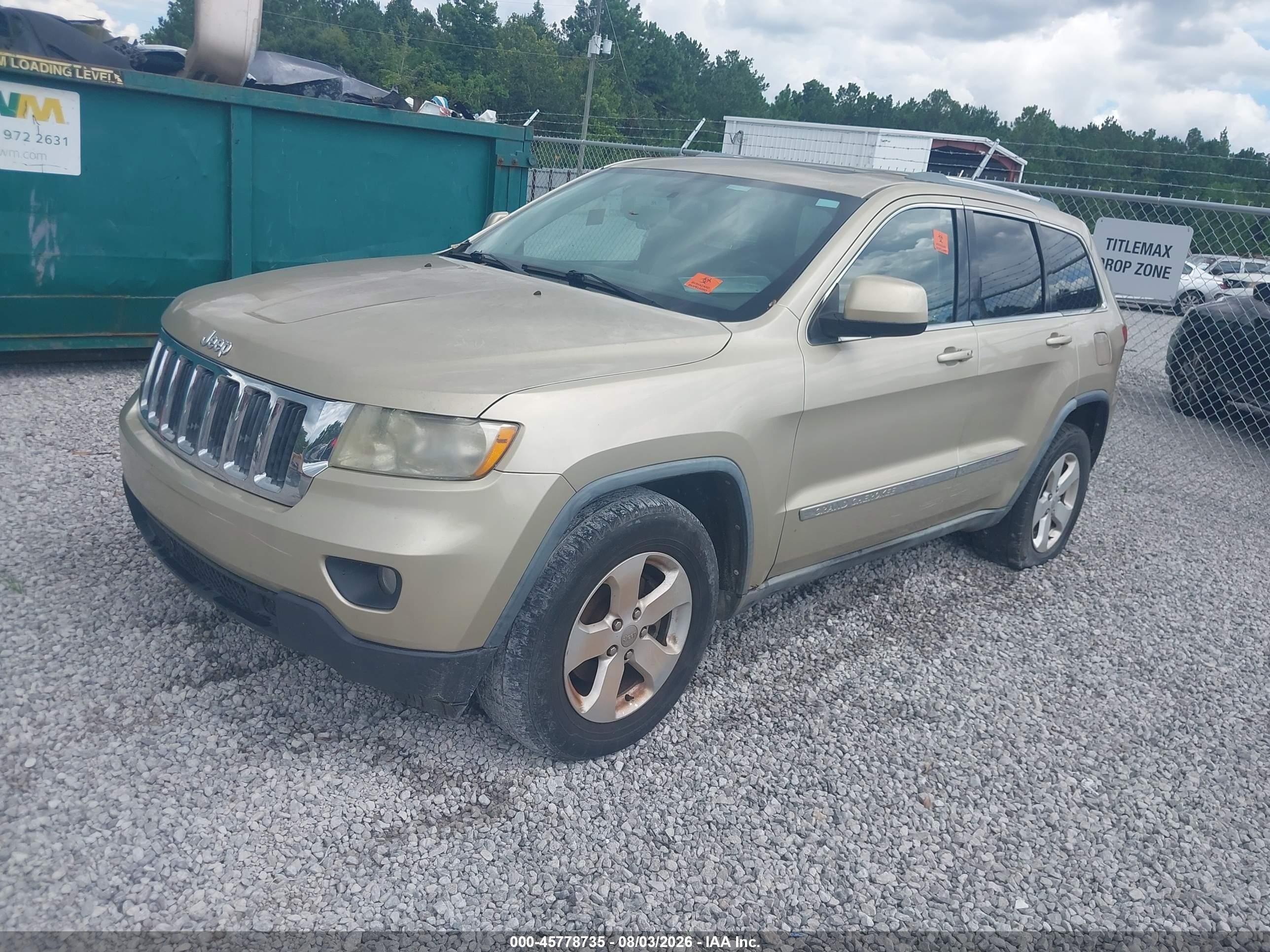 2011 Jeep Grand Cherokee Laredo Бежевый vin: 1J4RS4GT0BC710083