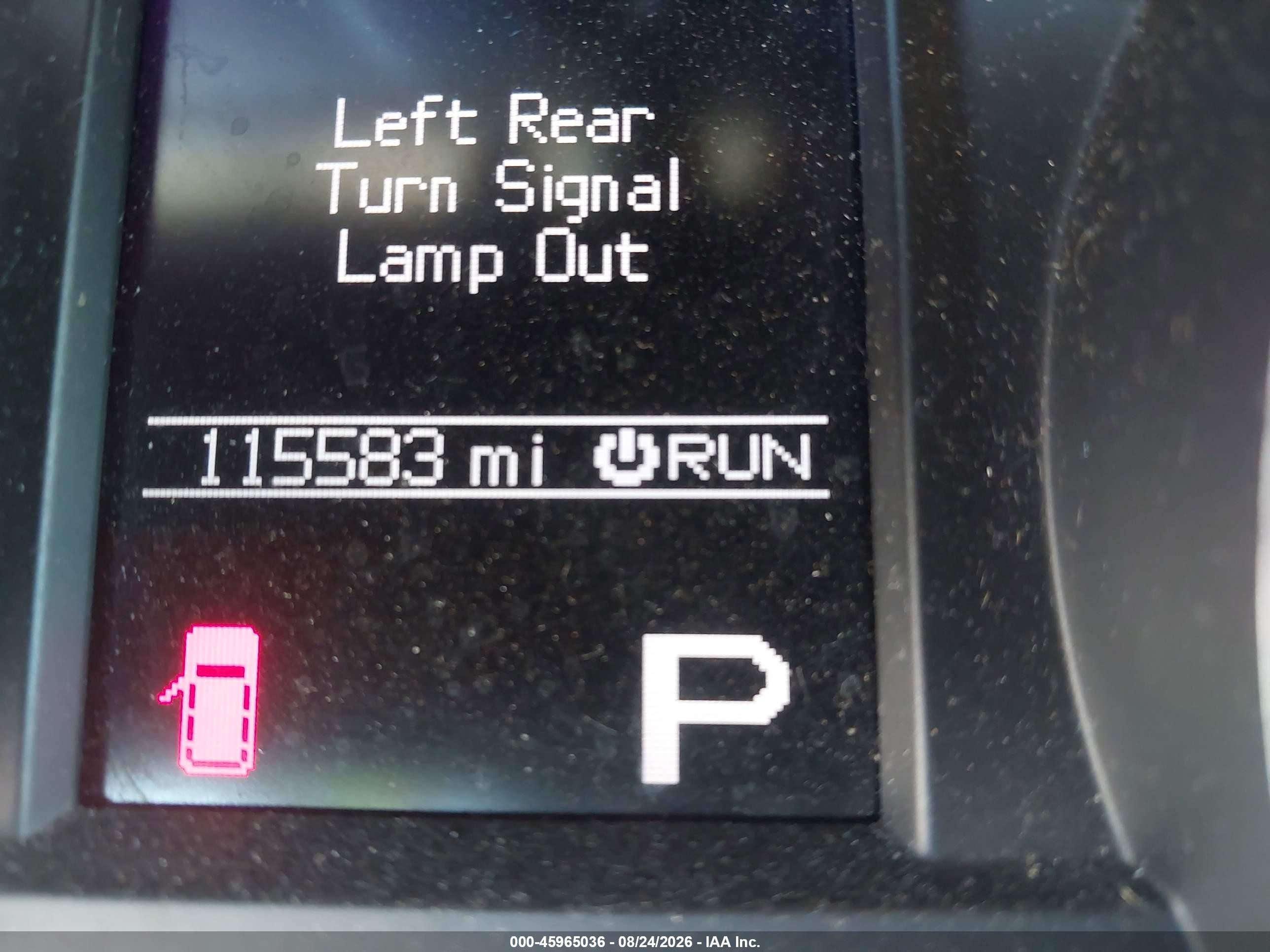 2011 Jeep Grand Cherokee Laredo Silver vin: 1J4RS4GT8BC646746