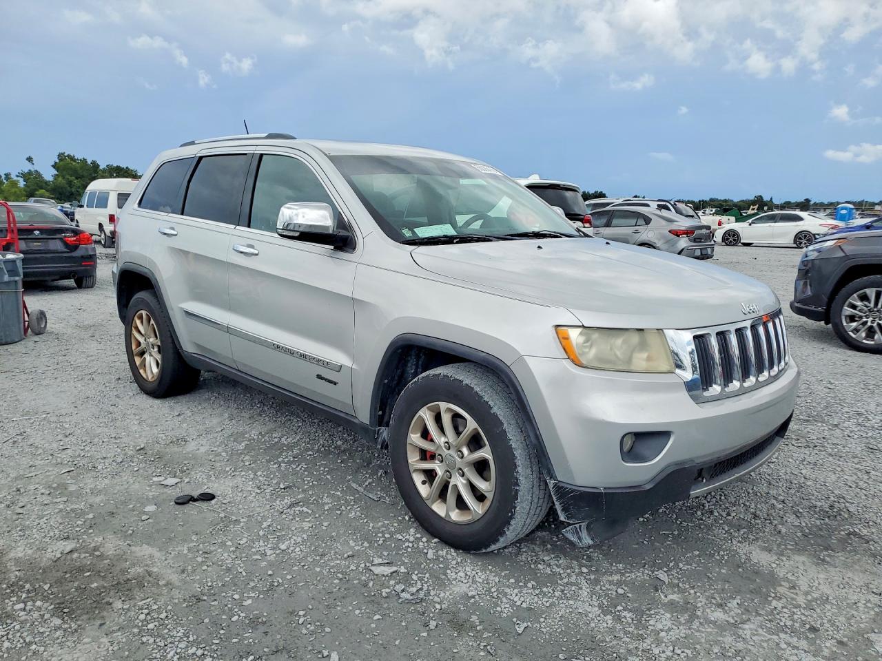 2011 Jeep Grand Cherokee Limited Silver vin: 1J4RS5GG1BC558341