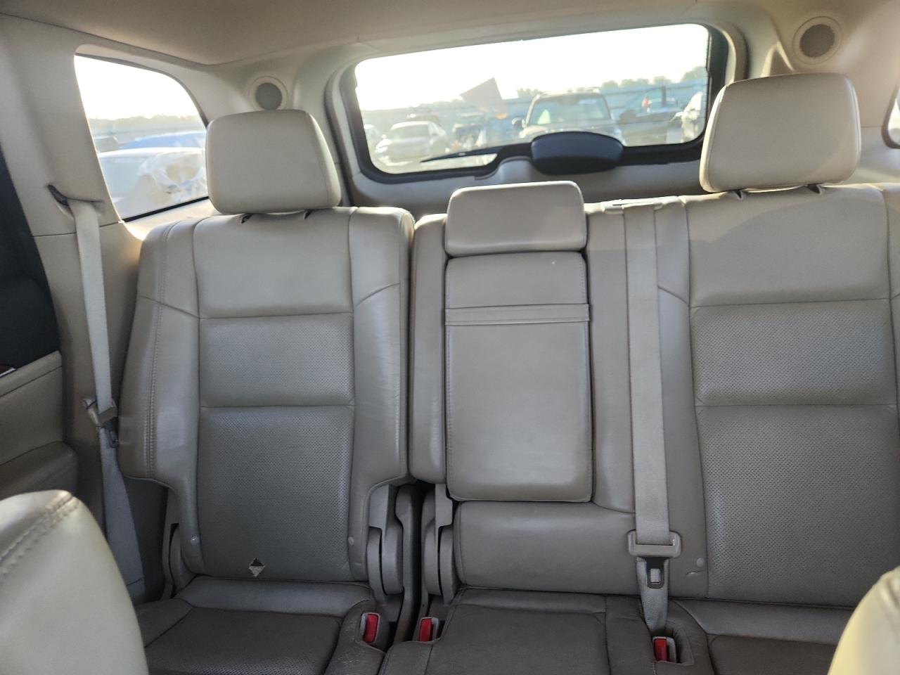 2011 Jeep Grand Cherokee Limited Silver vin: 1J4RS5GG8BC659750