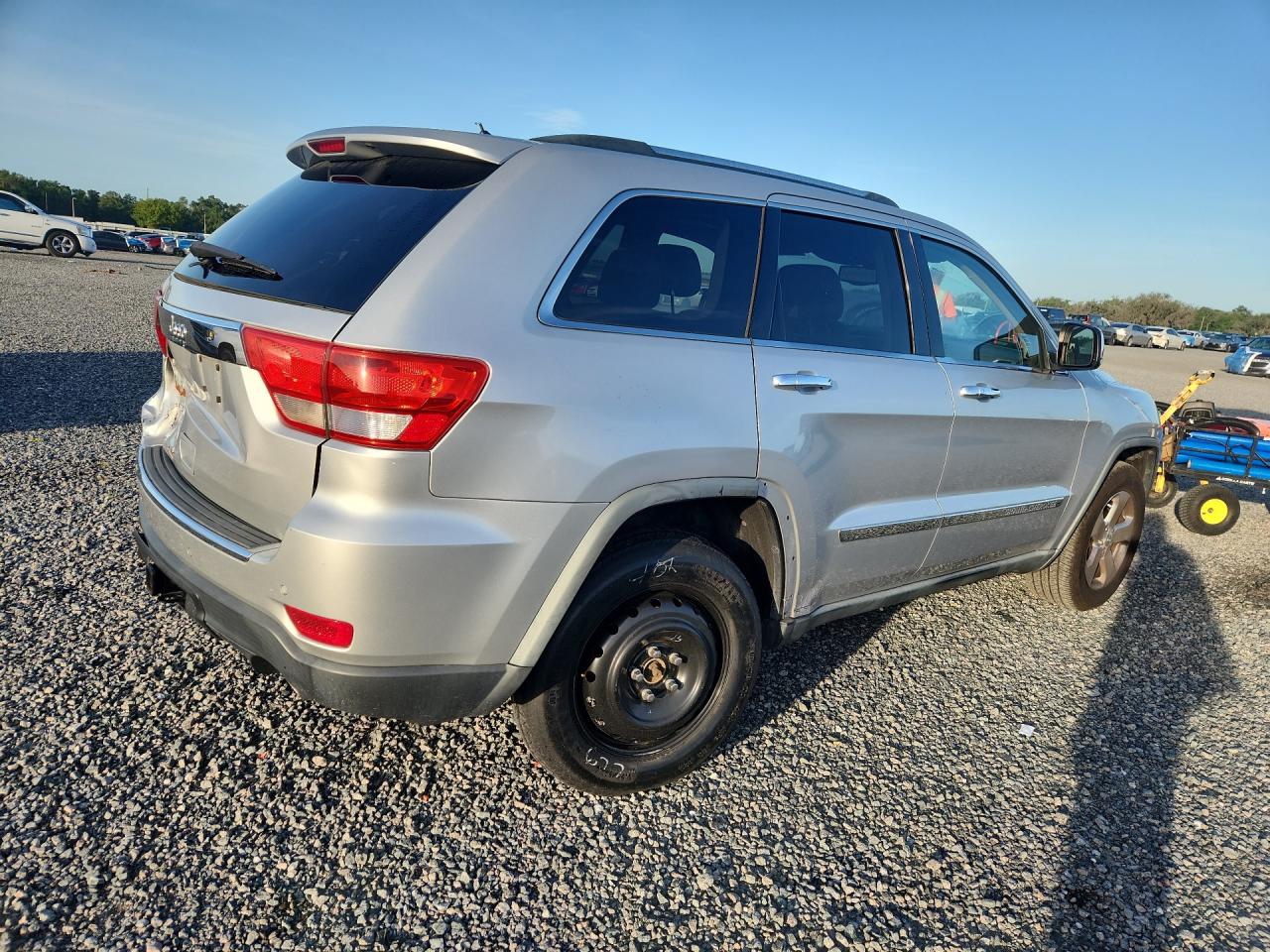 2011 Jeep Grand Cherokee Limited Silver vin: 1J4RS5GG8BC659750