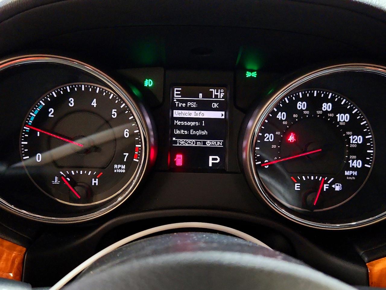 2011 Jeep Grand Cherokee Overland White vin: 1J4RS6GG3BC612454