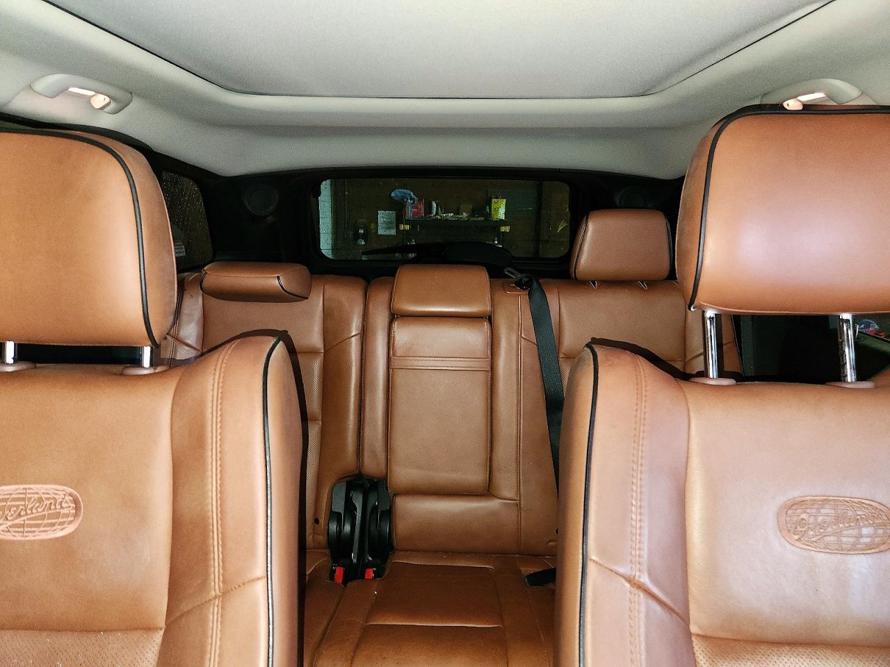 2011 Jeep Grand Cherokee Overland White vin: 1J4RS6GG3BC612454