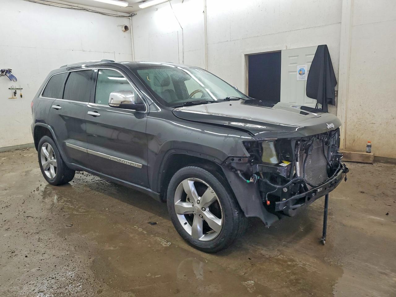 2011 Jeep Grand Cherokee Overland Charcoal vin: 1J4RS6GG6BC719594