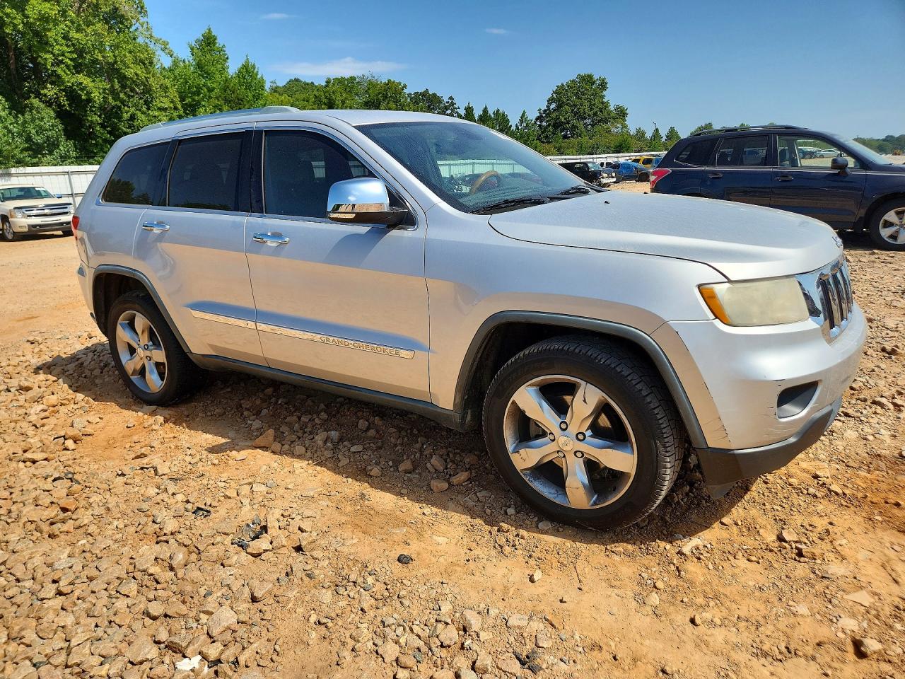 2011 Jeep Grand Cherokee Overland Silver vin: 1J4RS6GG7BC644629