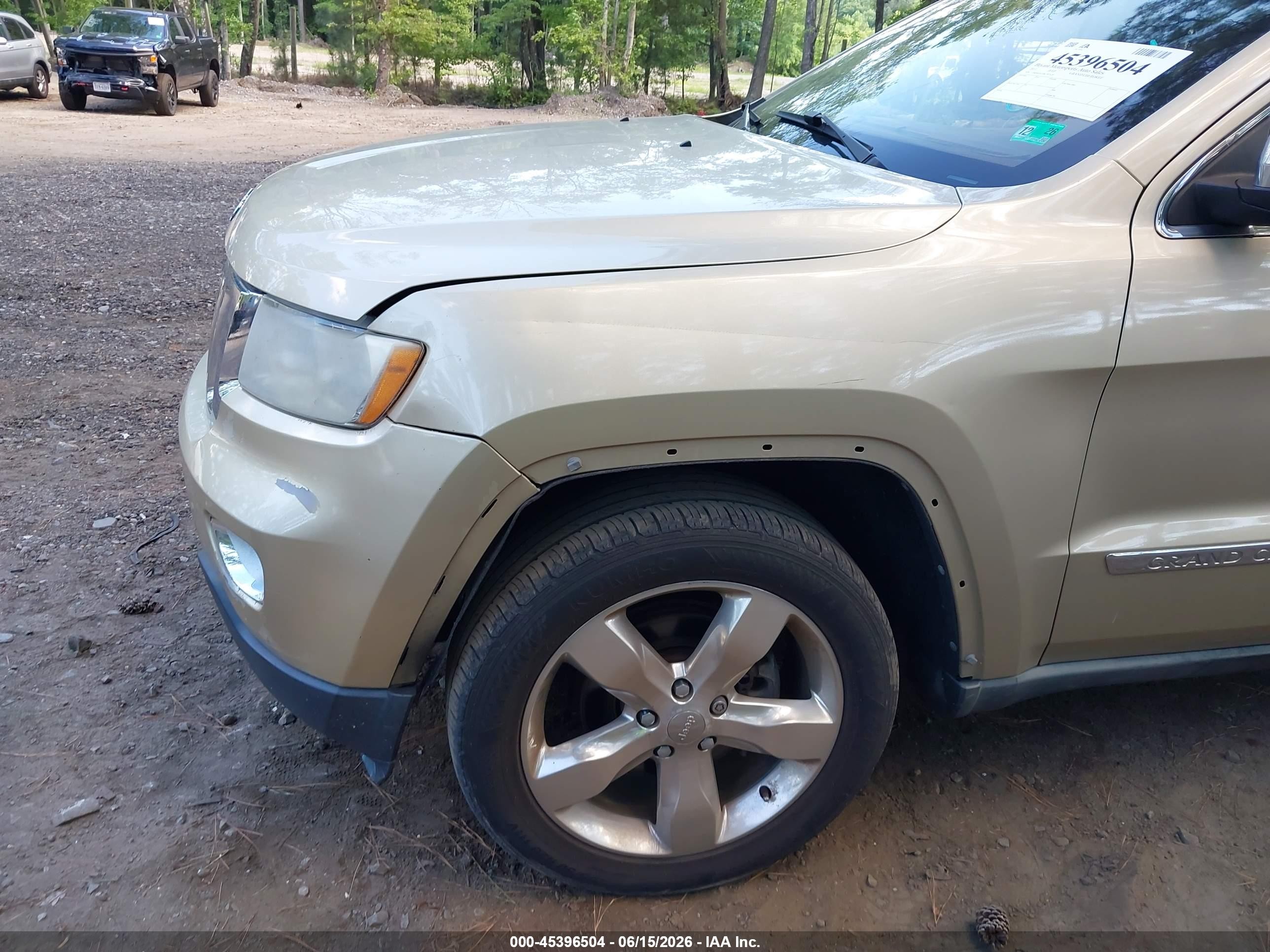 2011 Jeep Grand Cherokee Overland Gold vin: 1J4RS6GG7BC707129