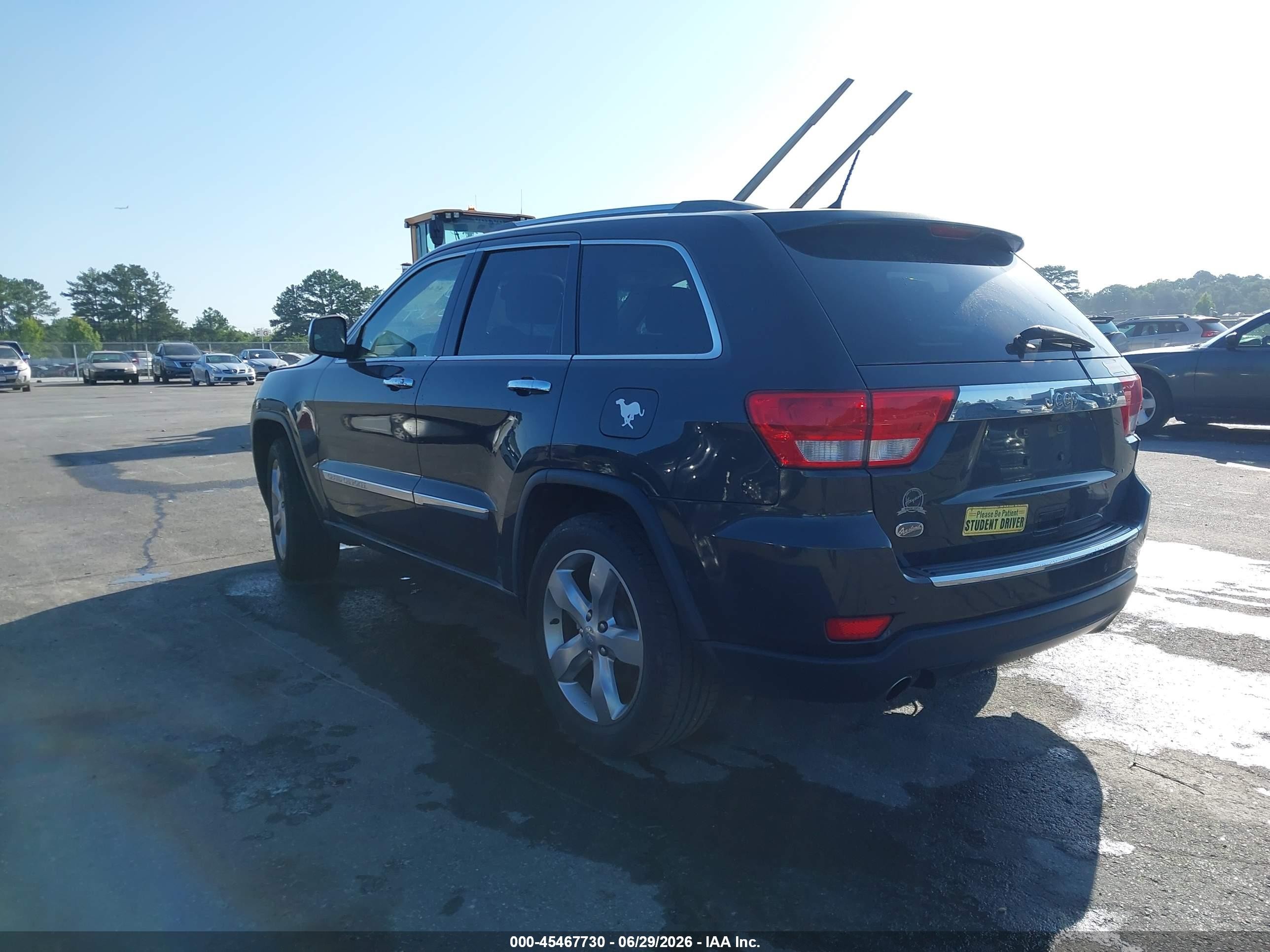 2011 Jeep Grand Cherokee Overland Gray vin: 1J4RS6GT0BC584013