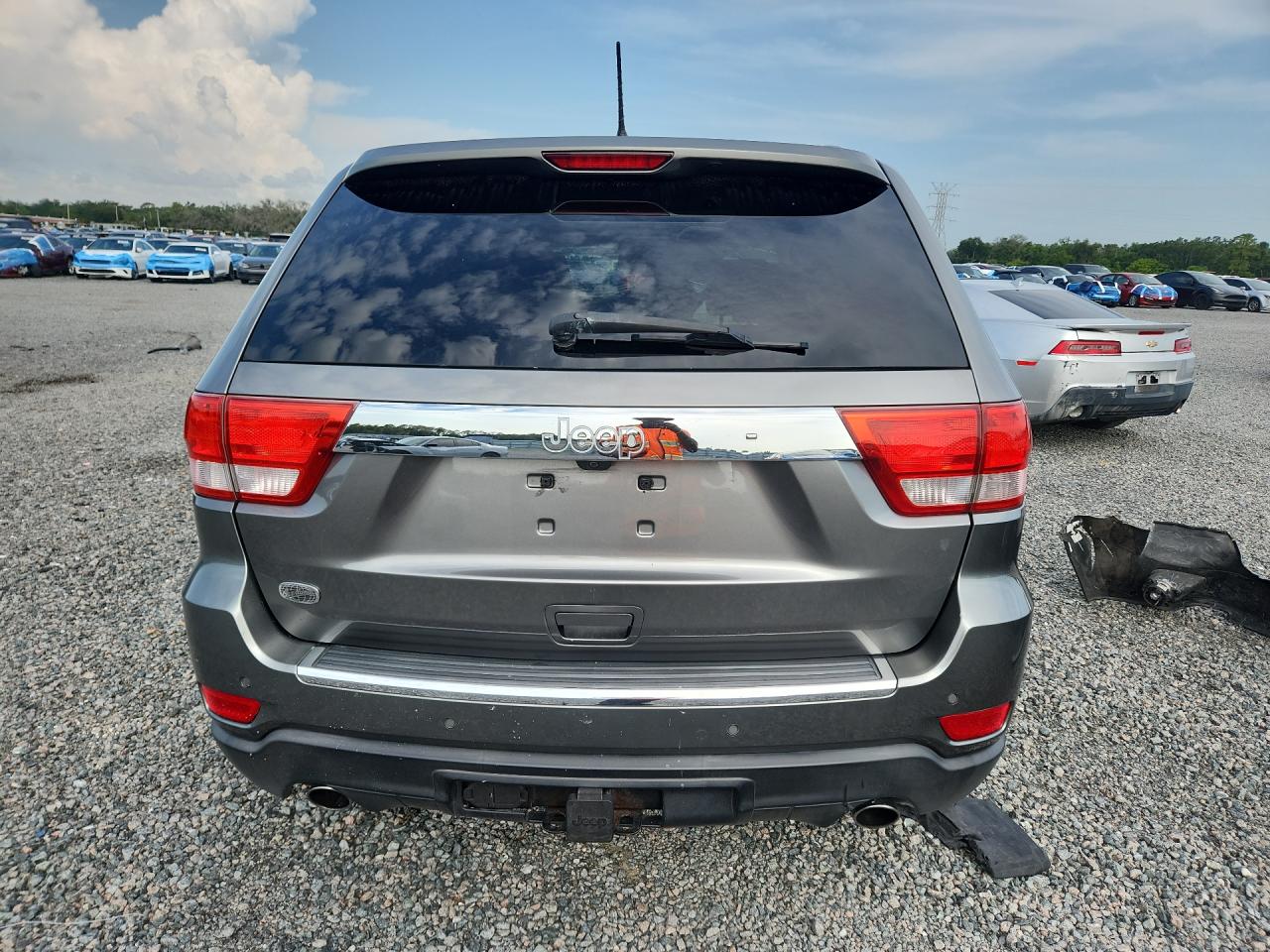 2011 Jeep Grand Cherokee Overland Gray vin: 1J4RS6GT2BC589181
