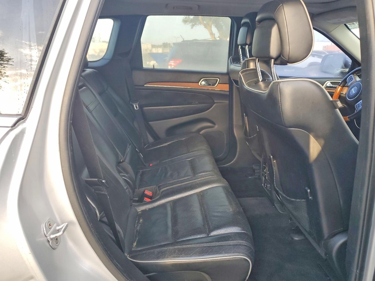2011 Jeep Grand Cherokee Overland Серебряный vin: 1J4RS6GT7BC719696