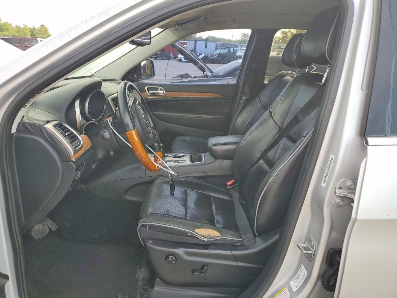 2011 Jeep Grand Cherokee Overland Серебряный vin: 1J4RS6GT7BC719696