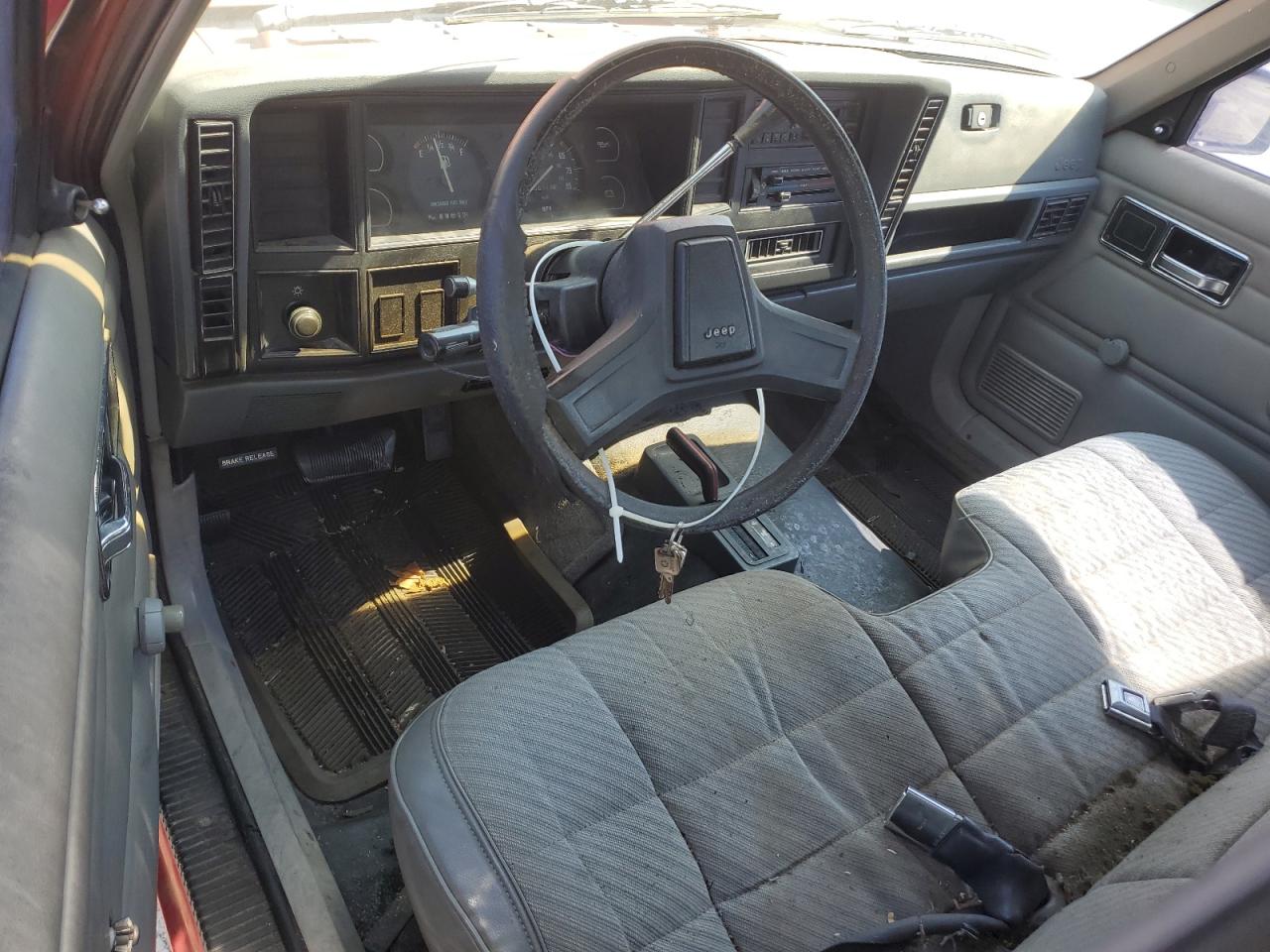 1989 Jeep Comanche Red vin: 1J7FJ26L2KL546804