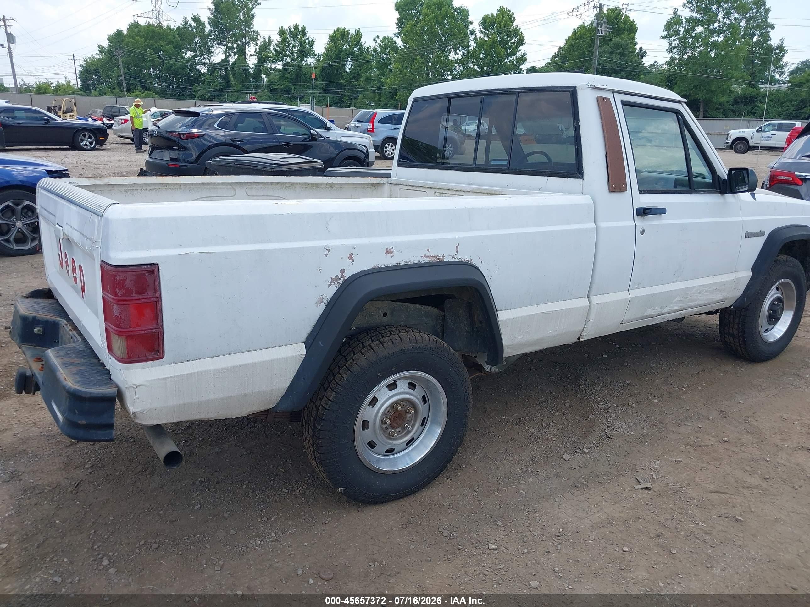 1989 Jeep Comanche   Белый vin: 1J7FT26E6KL545716